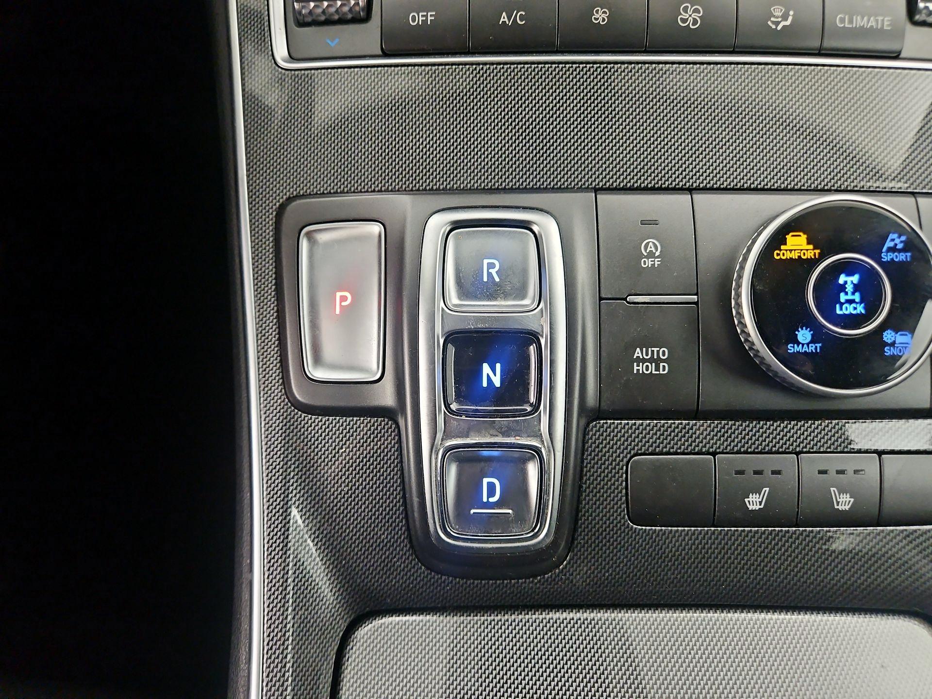 Thumbnail: 2021 Hyundai Santa Fe - 17