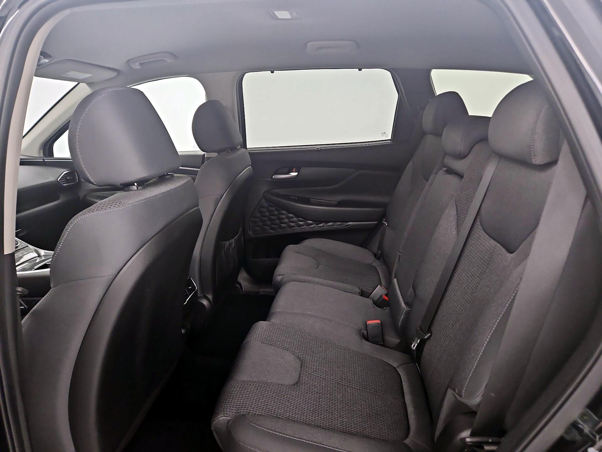 Thumbnail: 2021 Hyundai Santa Fe - 19