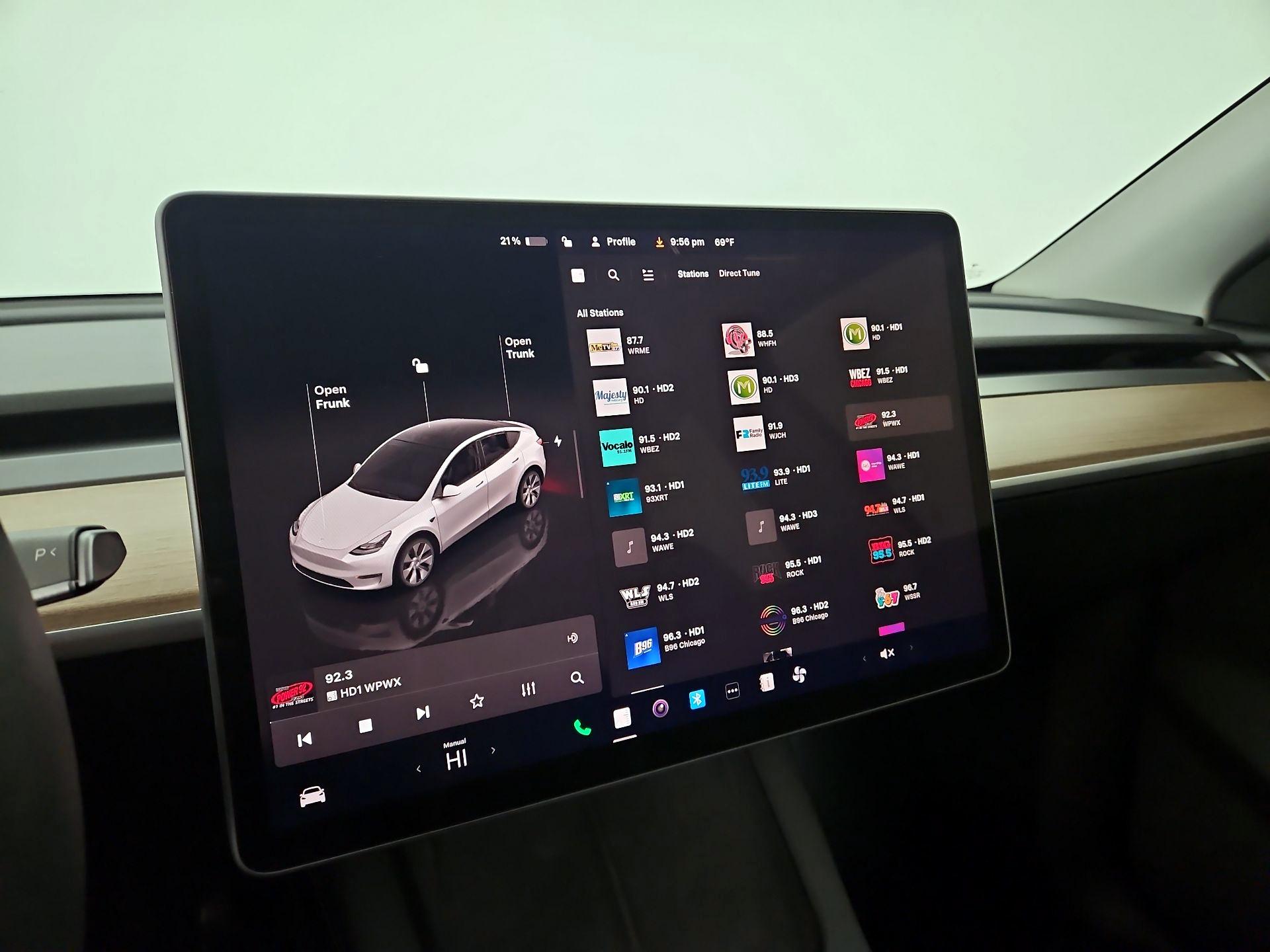 Thumbnail: 2023 Tesla Model Y - 15