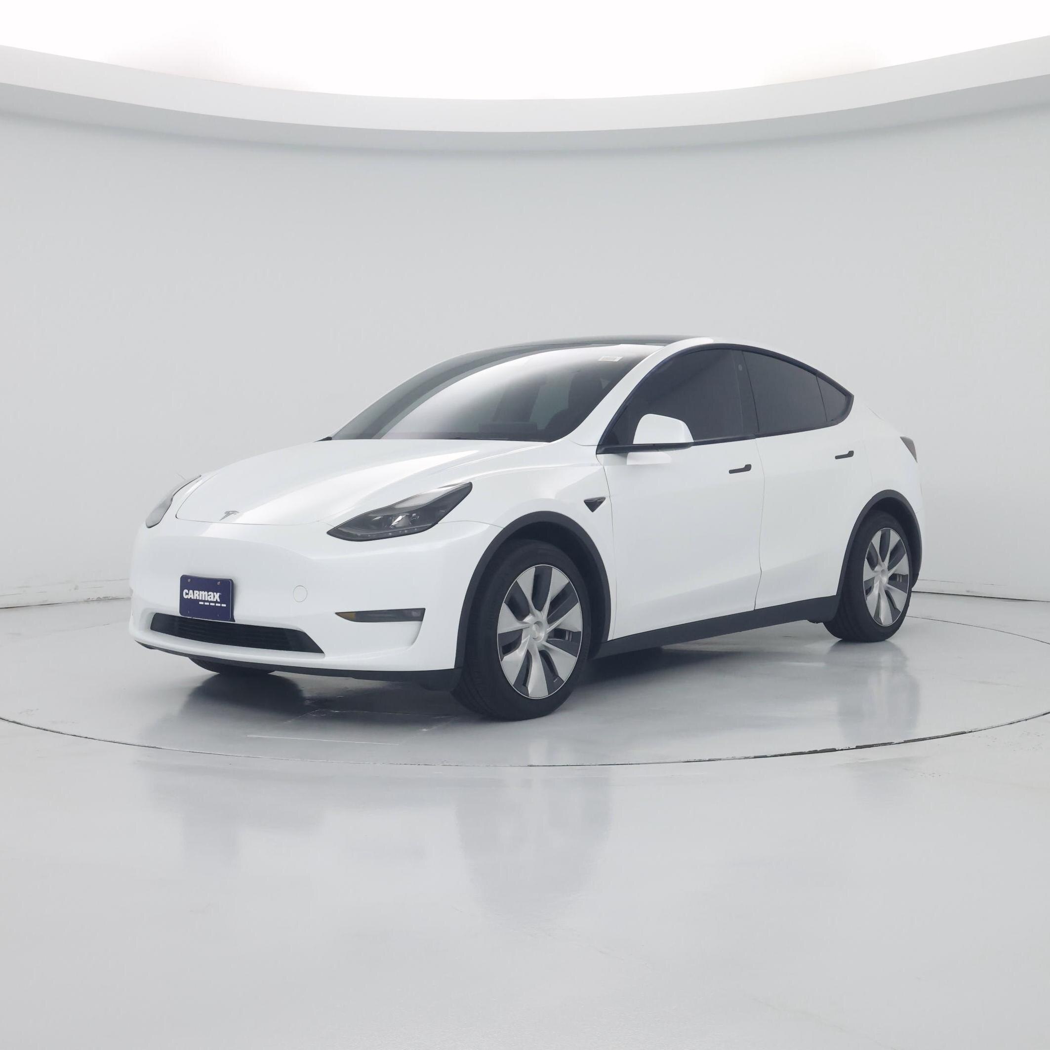 Thumbnail: 2023 Tesla Model Y - 4