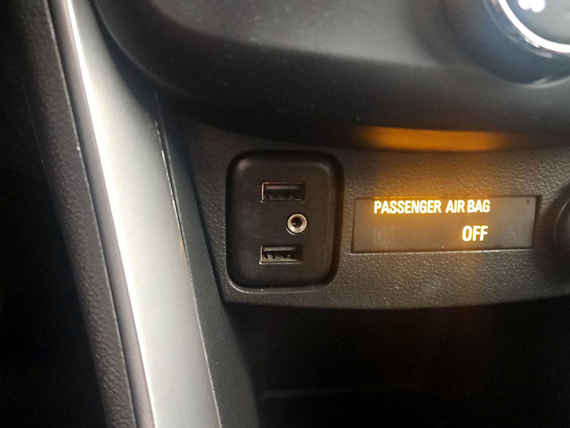 Thumbnail: 2020 Chevrolet Trax - 18