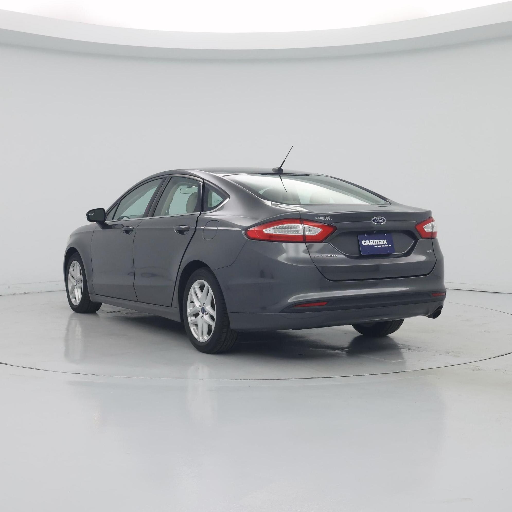 Thumbnail: 2015 Ford Fusion - 2