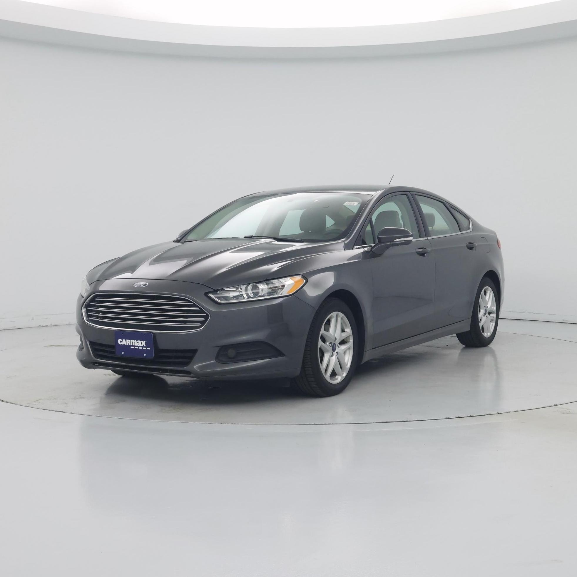 Thumbnail: 2015 Ford Fusion - 4
