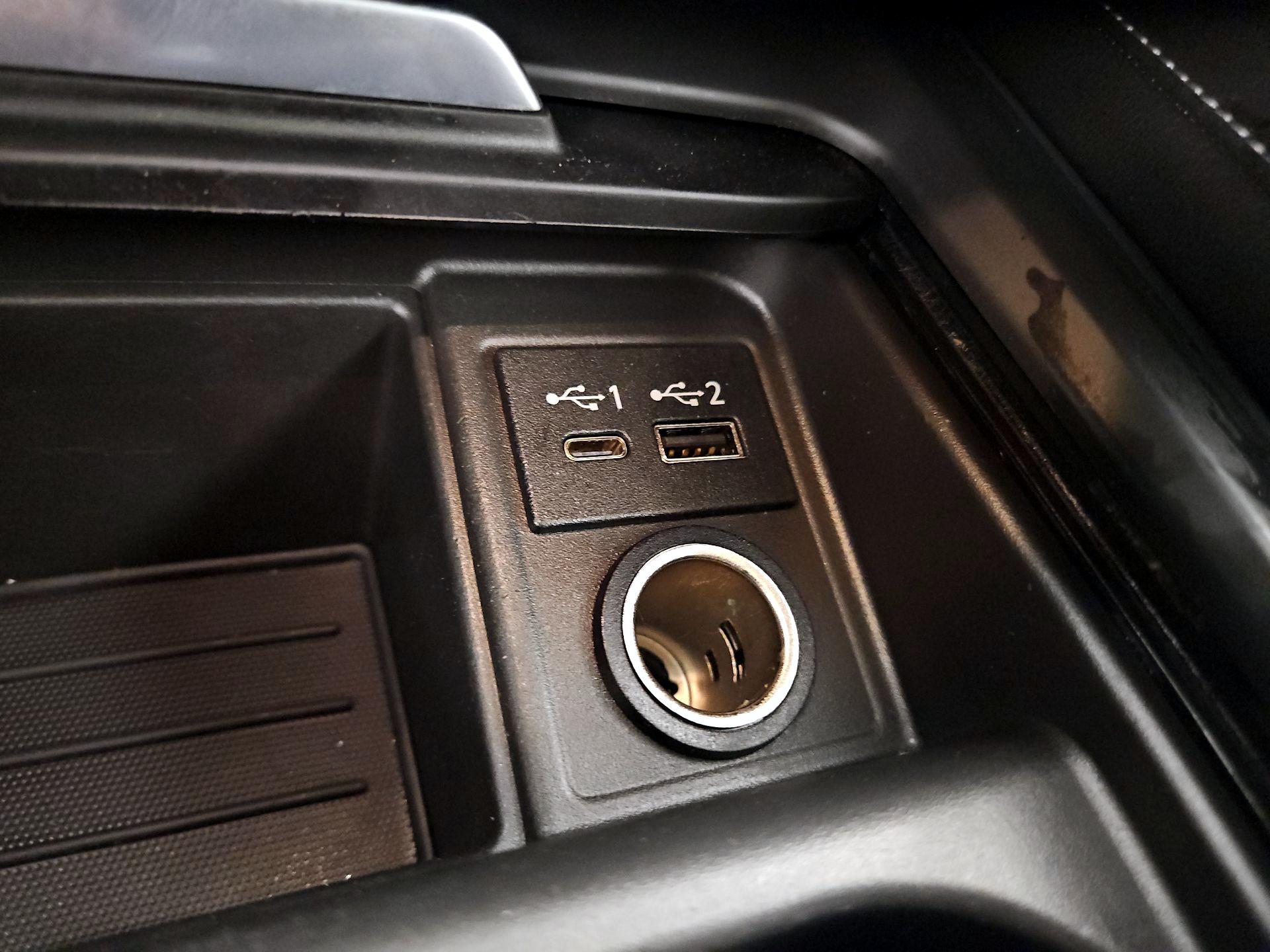 Thumbnail: 2021 INFINITI QX50 - 18