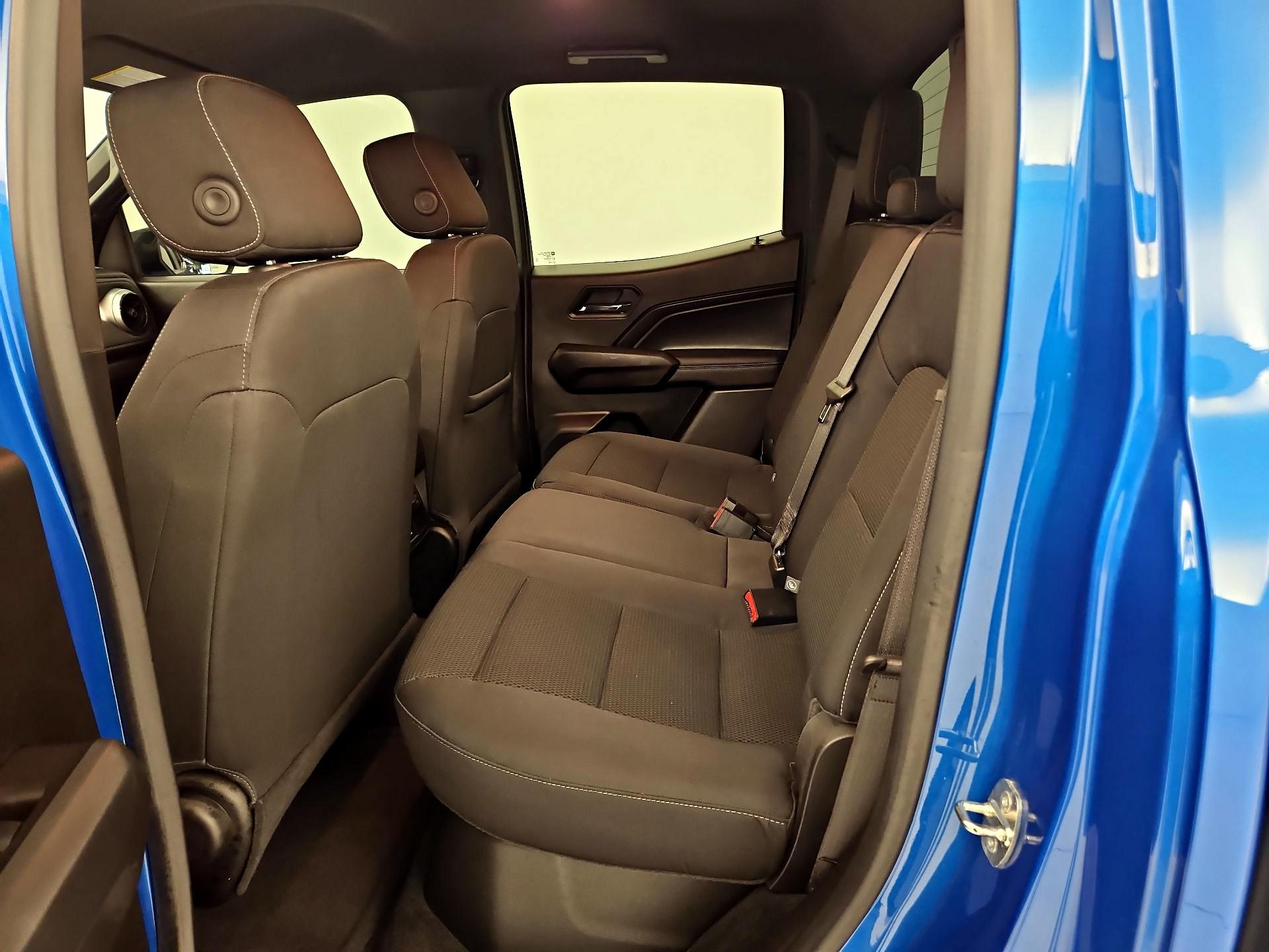 Thumbnail: 2023 Chevrolet Colorado - 18