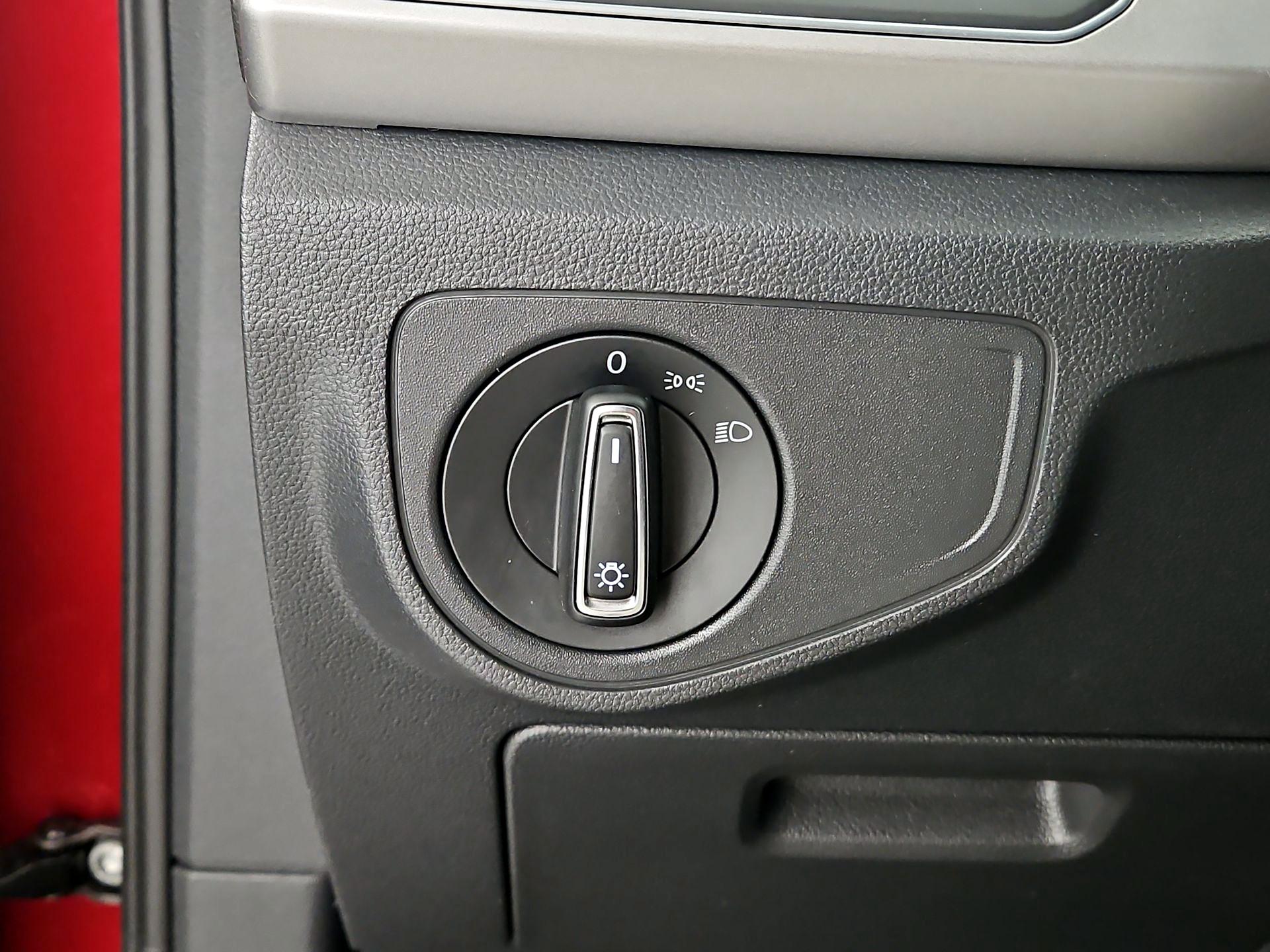 Thumbnail: 2018 Volkswagen Atlas - 12