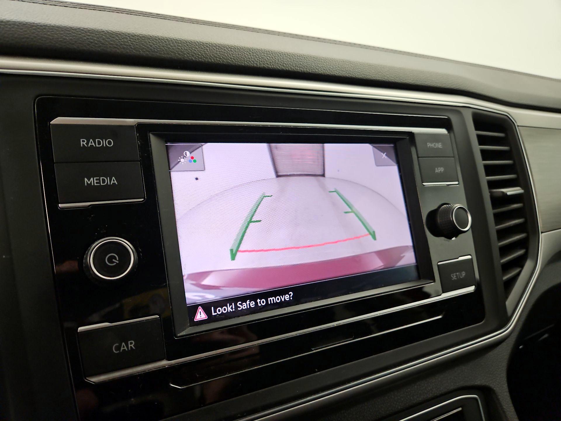 Thumbnail: 2018 Volkswagen Atlas - 14