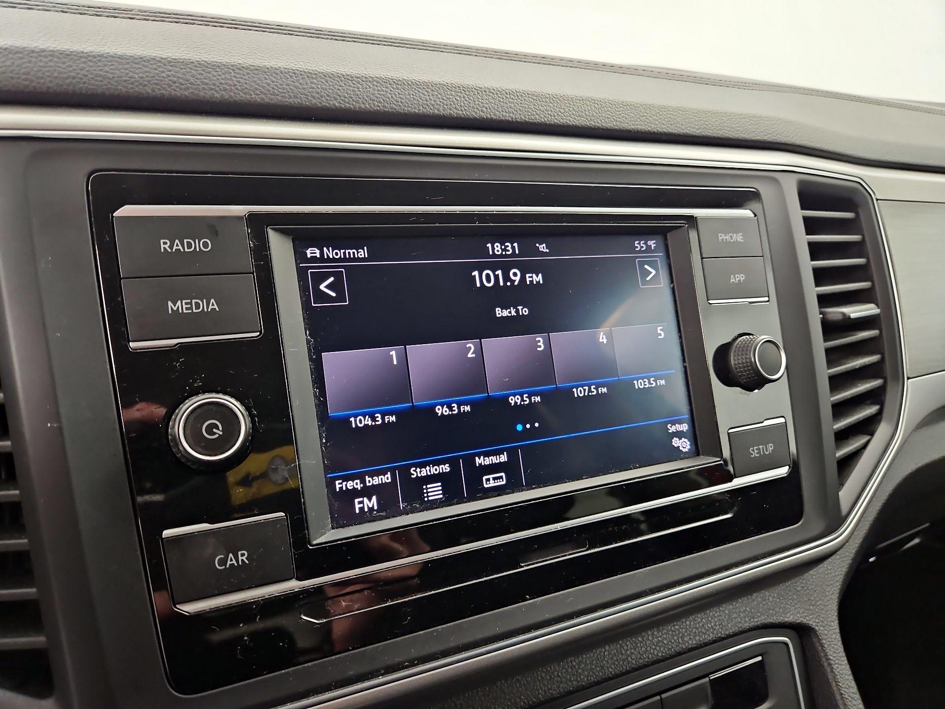 Thumbnail: 2018 Volkswagen Atlas - 15