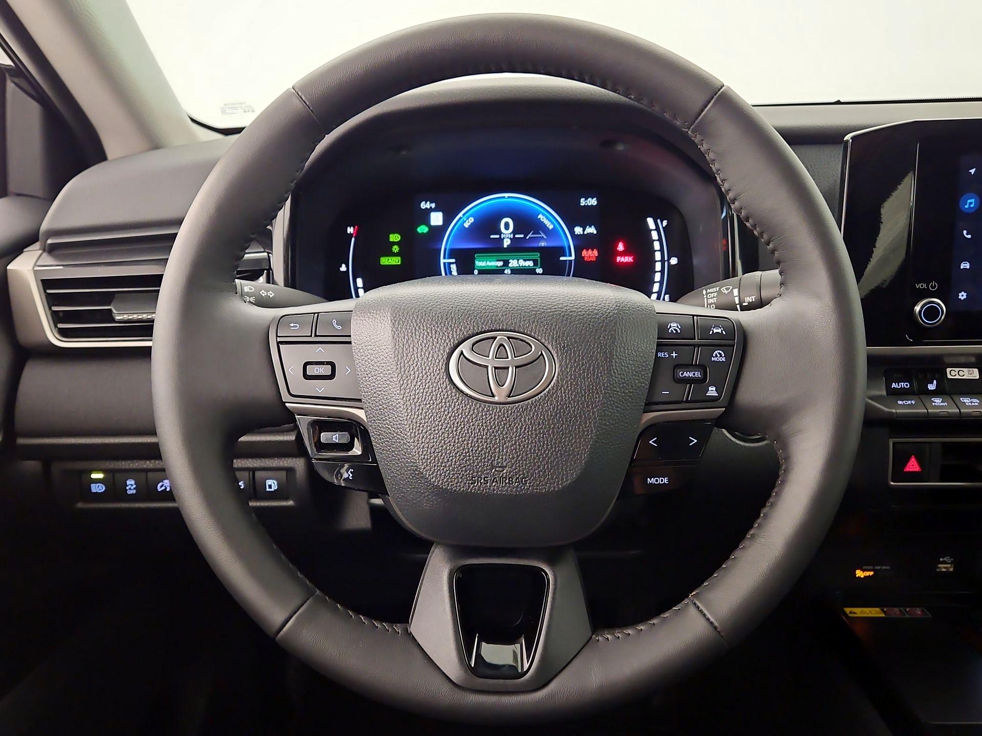 Thumbnail: 2026 Toyota Camry - 10
