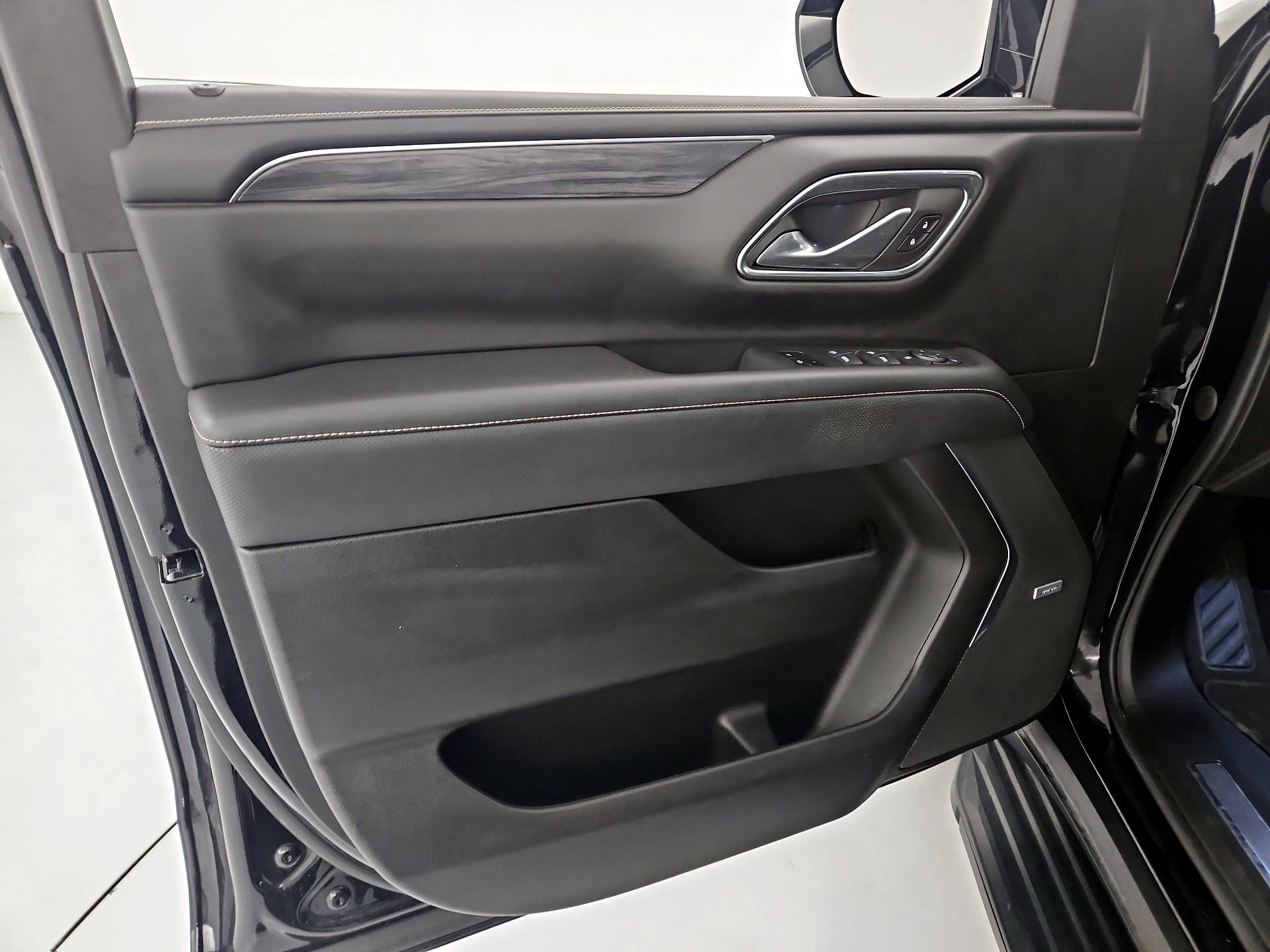 Thumbnail: 2023 GMC Yukon - 12