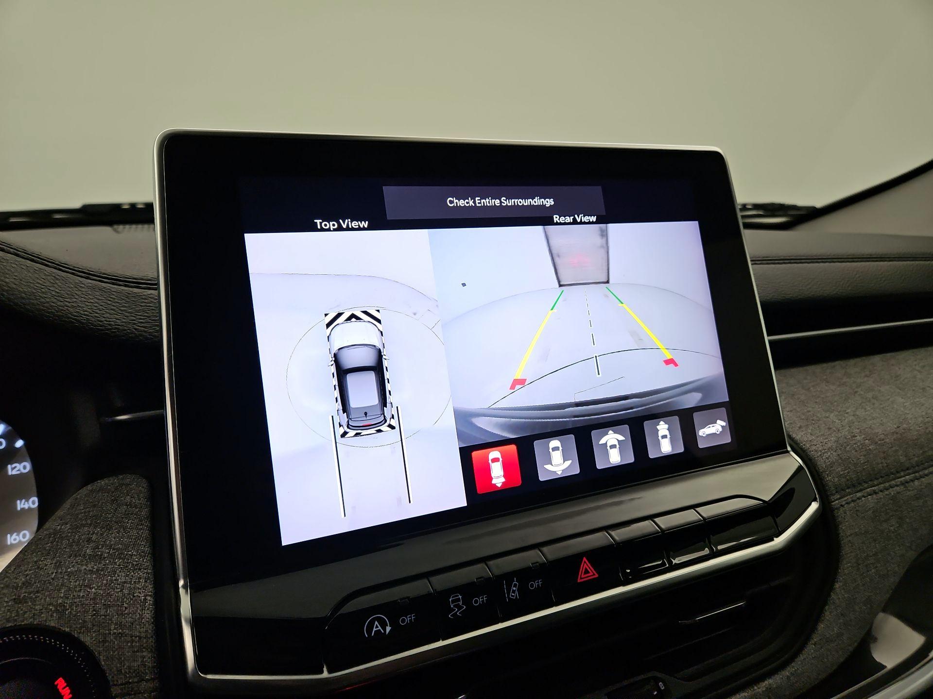 Thumbnail: 2022 Jeep Compass - 14