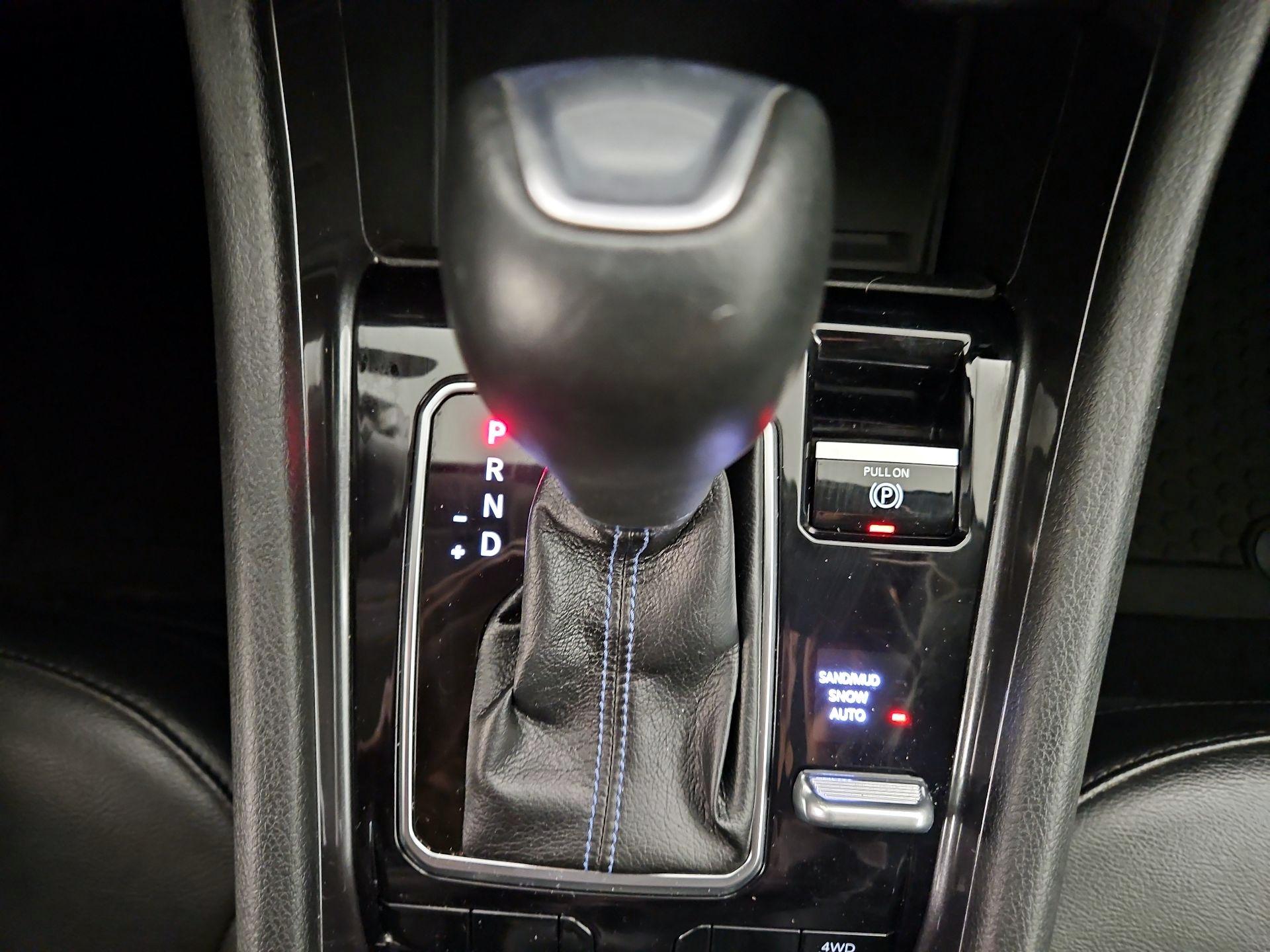 Thumbnail: 2022 Jeep Compass - 17