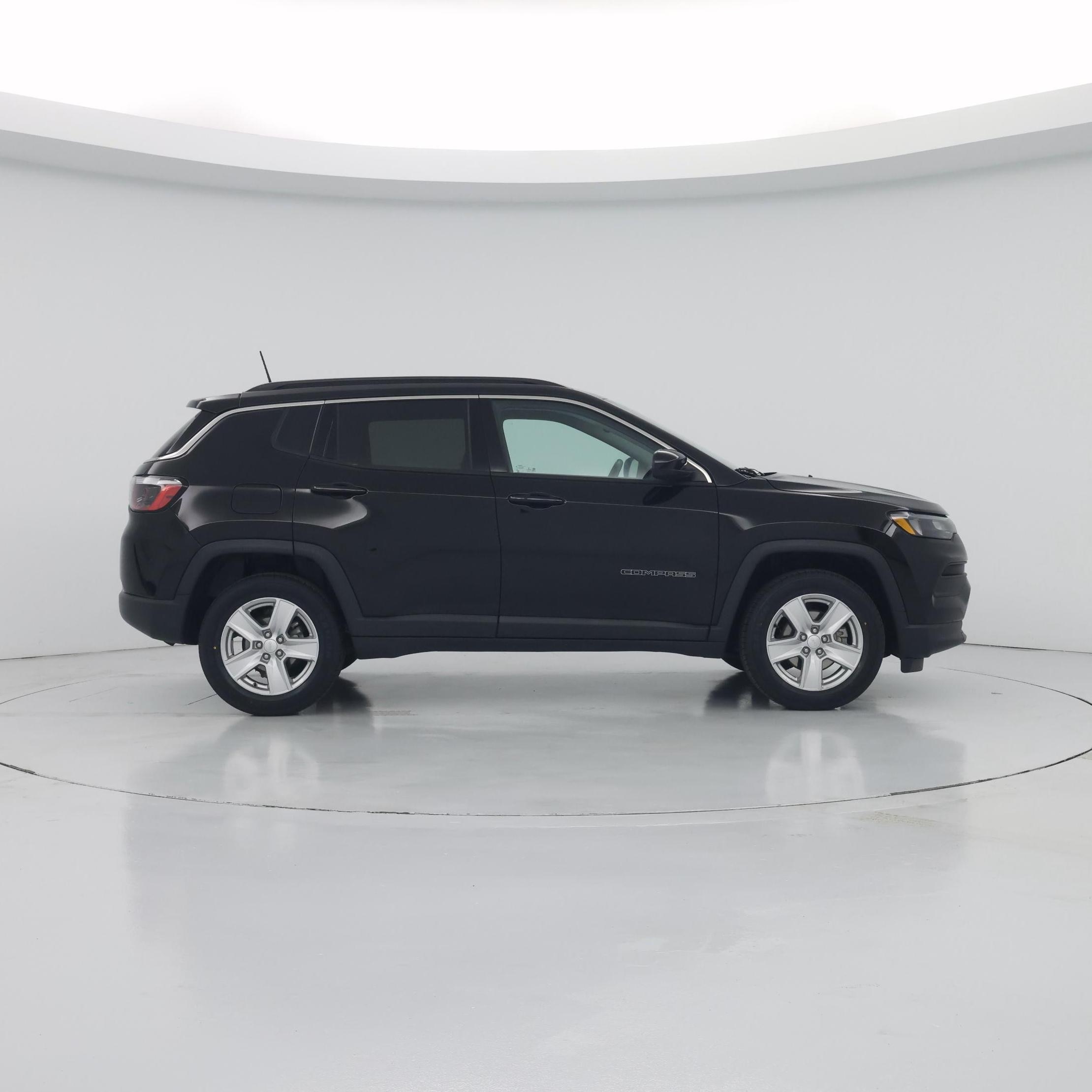 Thumbnail: 2022 Jeep Compass - 7
