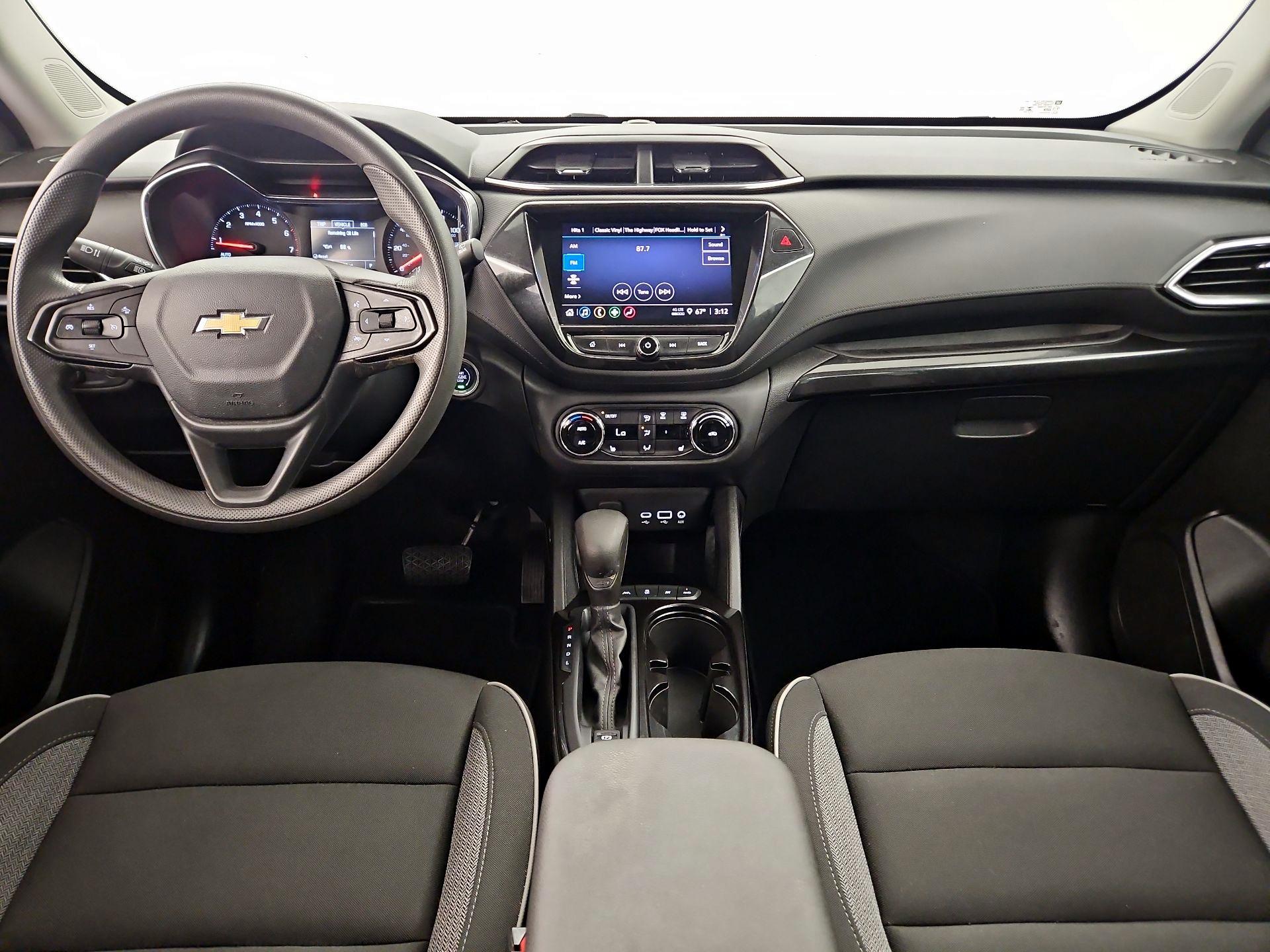 Thumbnail: 2023 Chevrolet TrailBlazer - 9