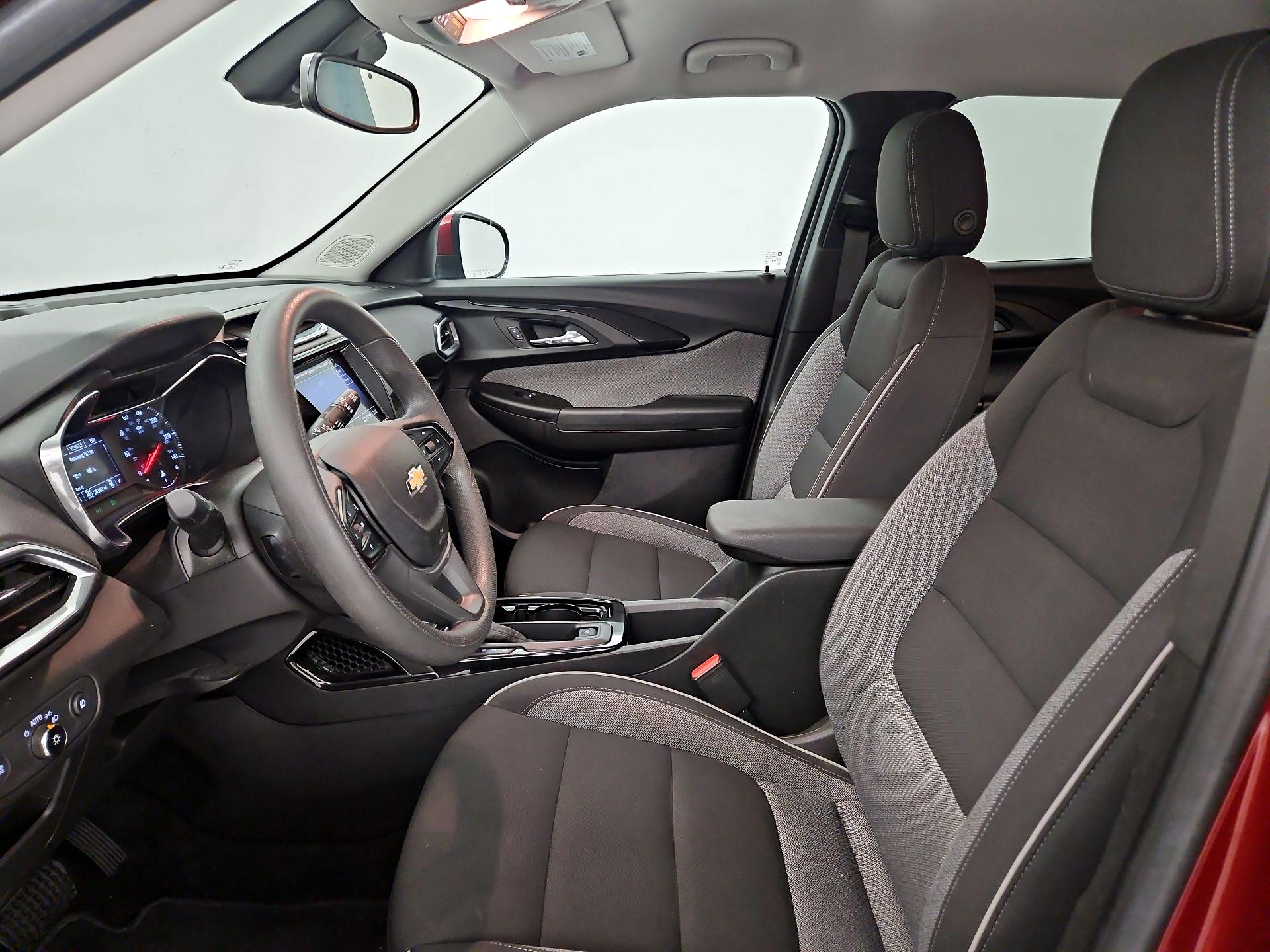 Thumbnail: 2023 Chevrolet TrailBlazer - 11