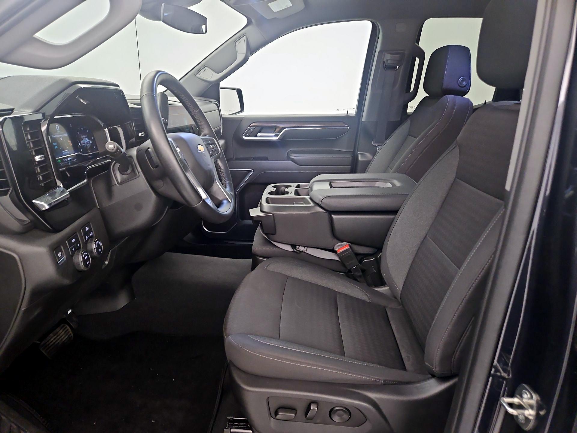 Thumbnail: 2023 Chevrolet Silverado 1500 - 11