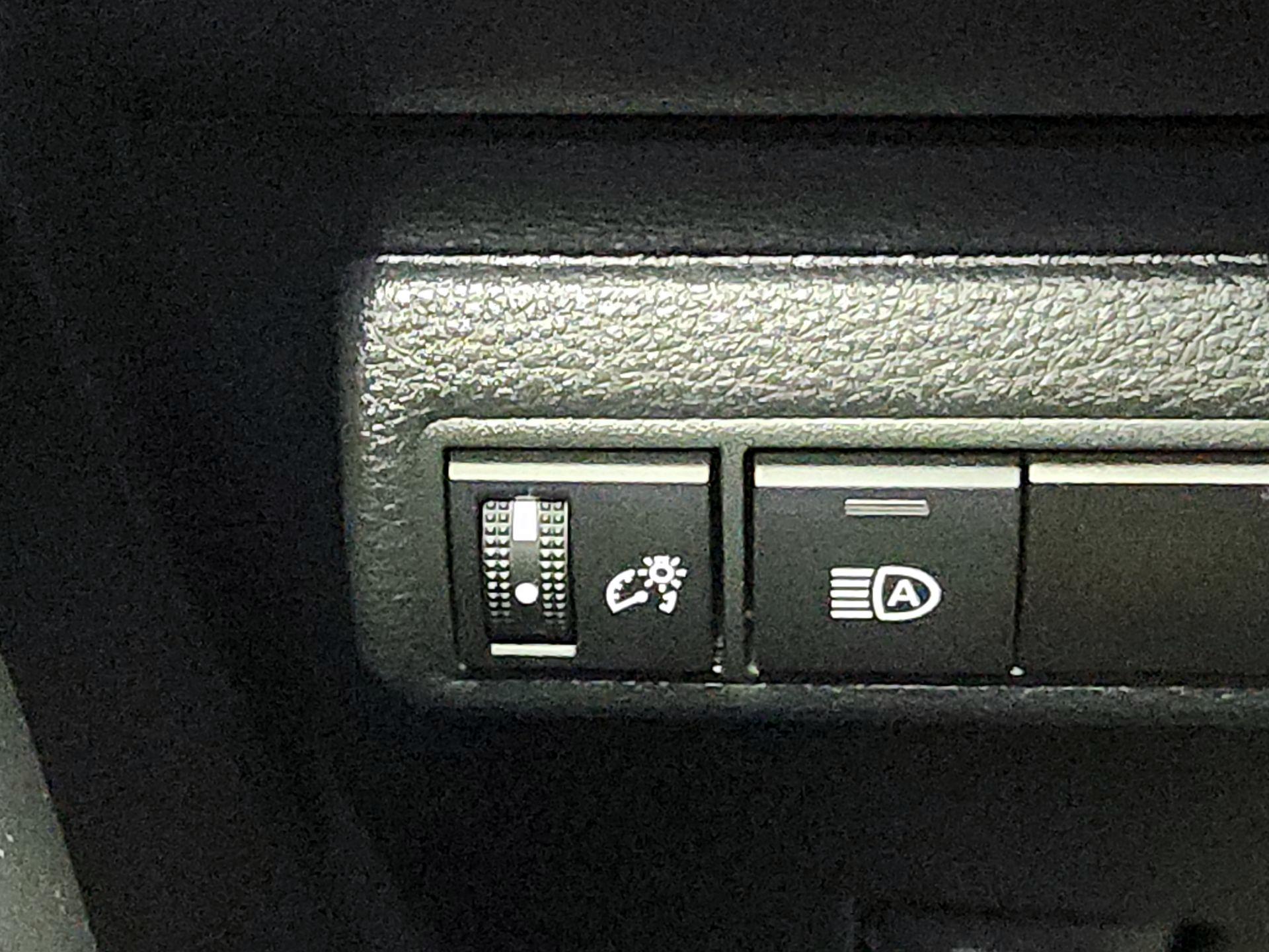 Thumbnail: 2024 Toyota Corolla - 13