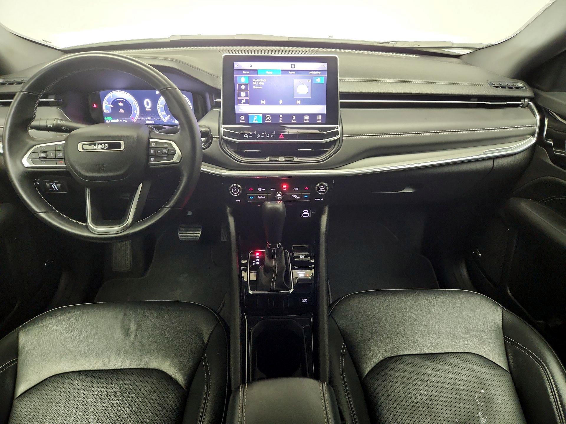 Thumbnail: 2022 Jeep Compass - 9