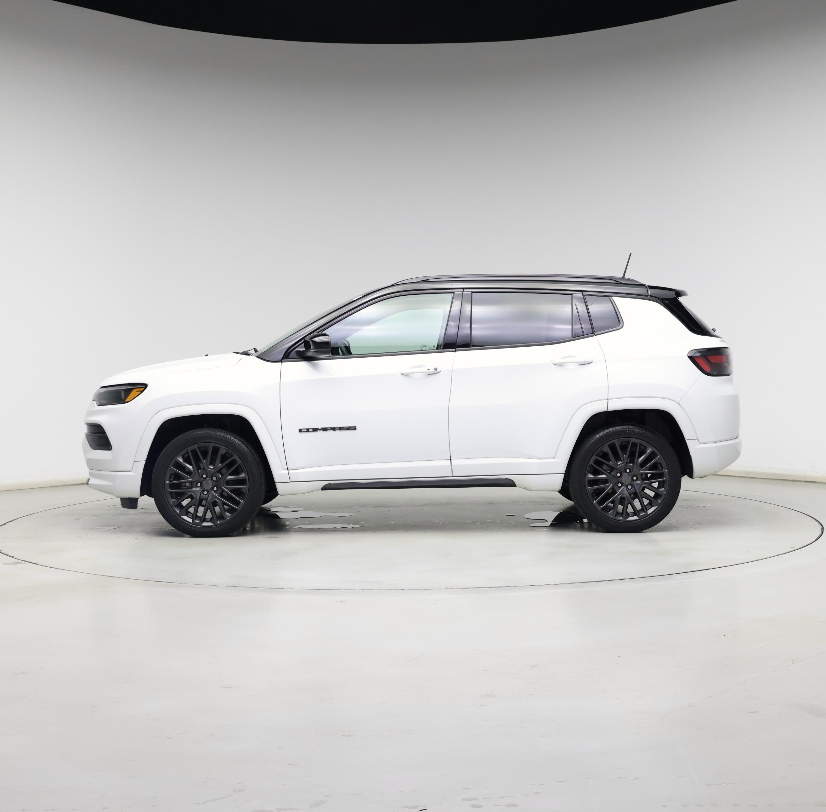 Thumbnail: 2022 Jeep Compass - 3