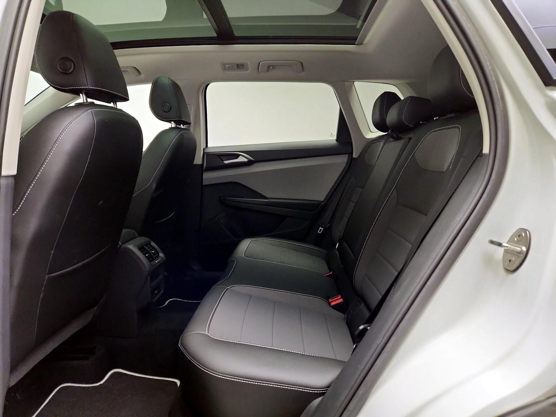 Thumbnail: 2023 Volkswagen Taos - 20