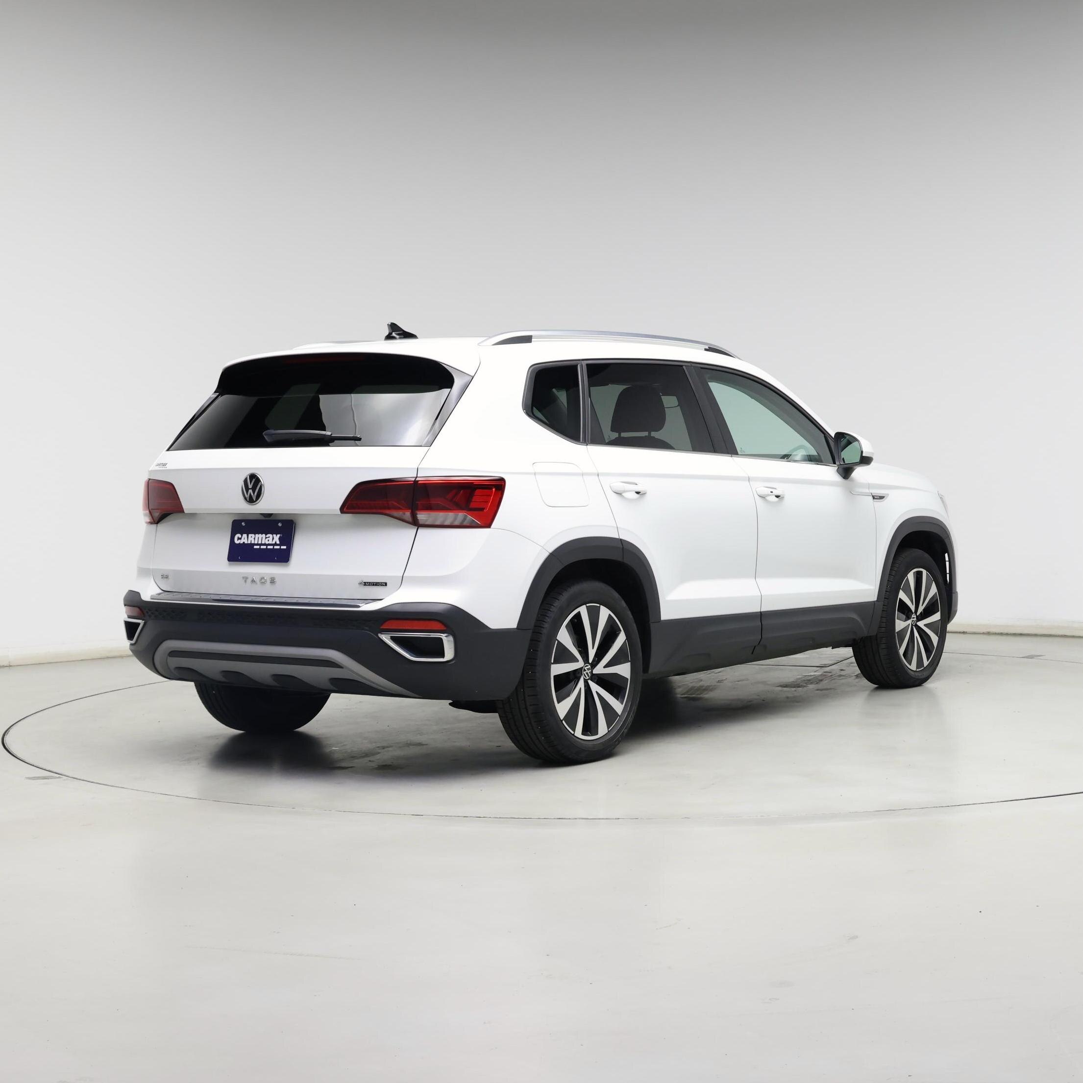 Thumbnail: 2023 Volkswagen Taos - 8