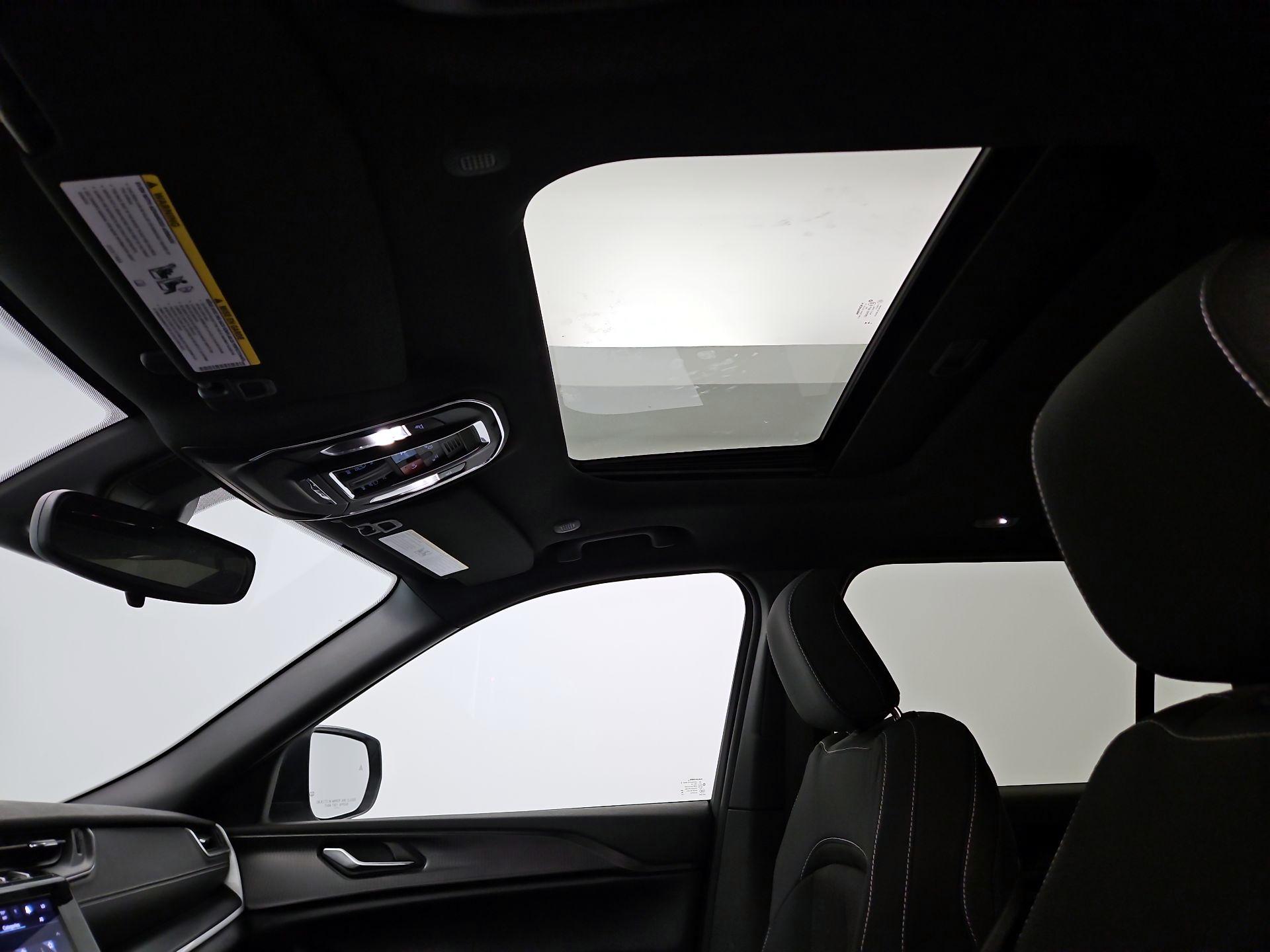 Thumbnail: 2024 Jeep Grand Cherokee - 19