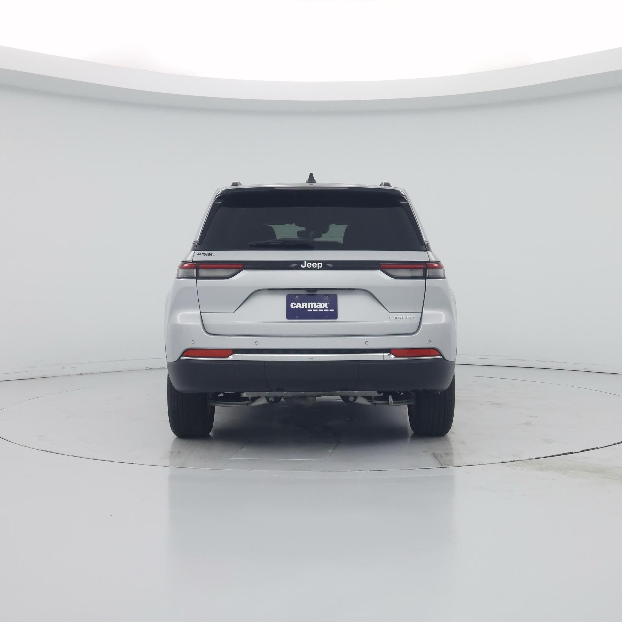 Thumbnail: 2024 Jeep Grand Cherokee - 6