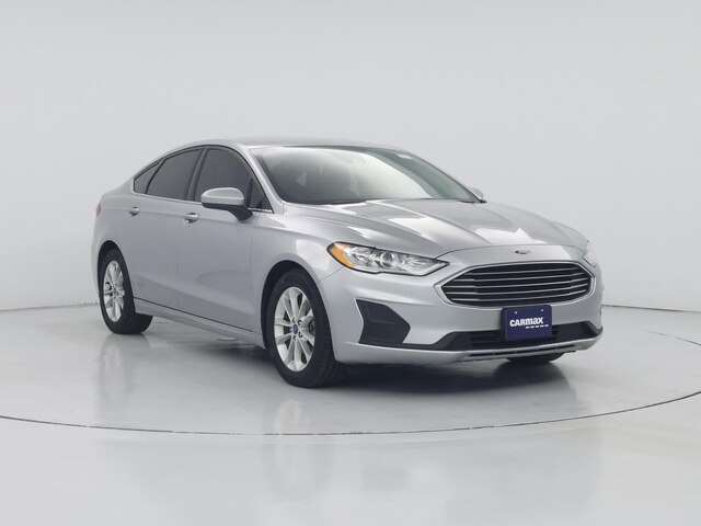 Silver 2020 Ford Fusion SE FWD Sedan Front-Wheel Drive Automatic