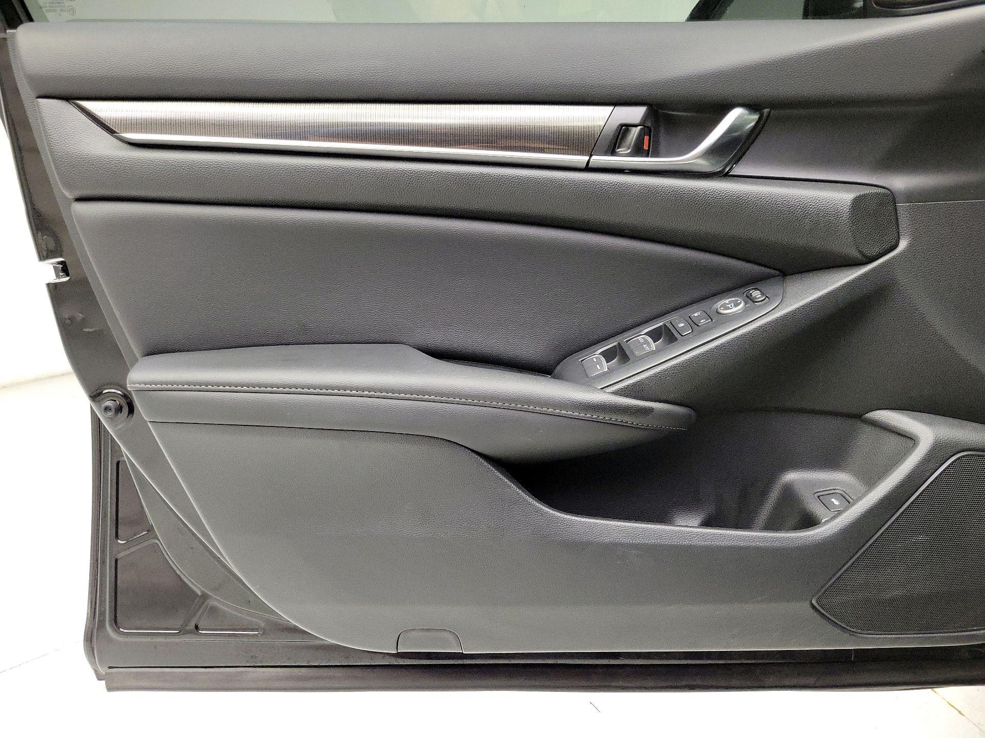 Thumbnail: 2022 Honda Accord - 12