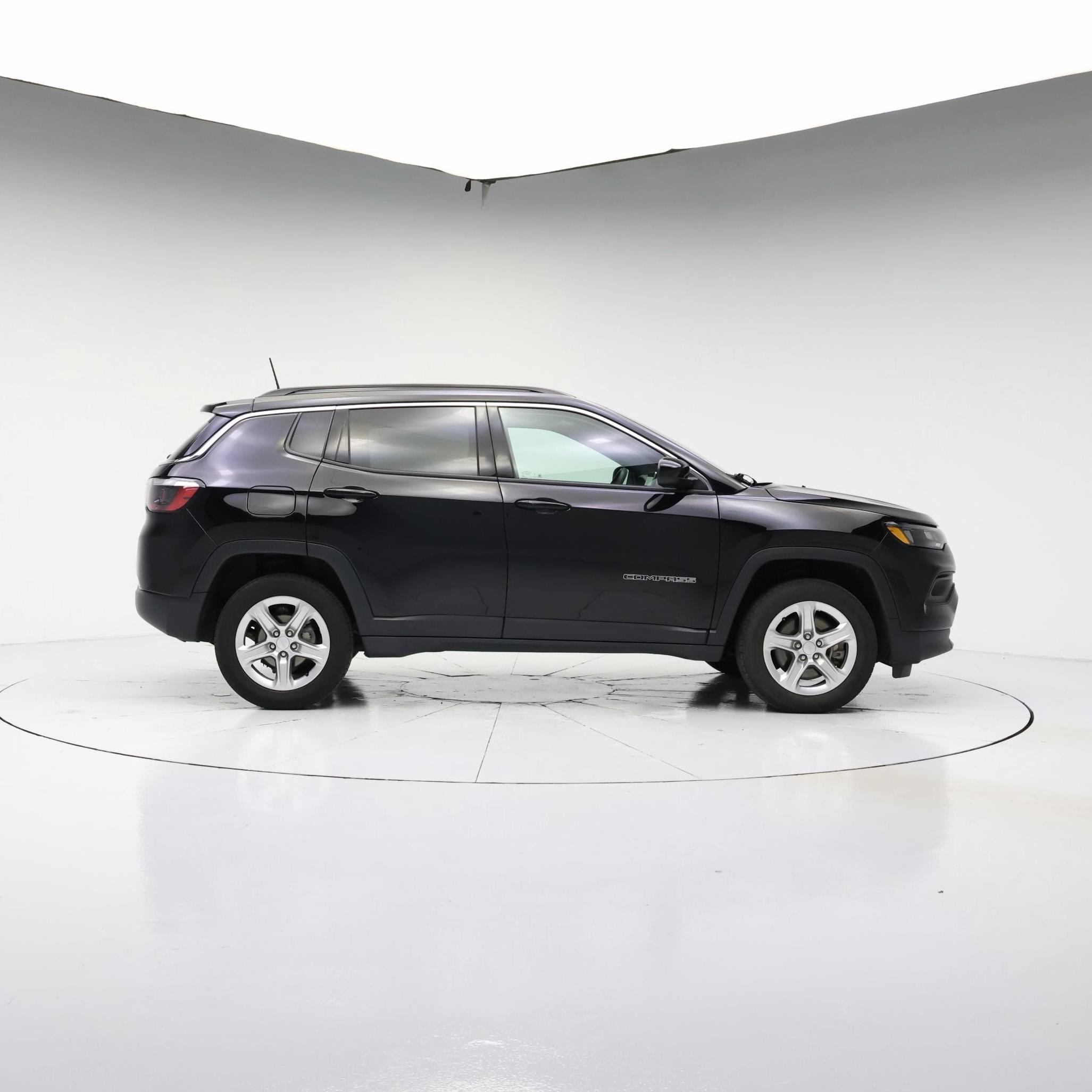 Thumbnail: 2023 Jeep Compass - 7