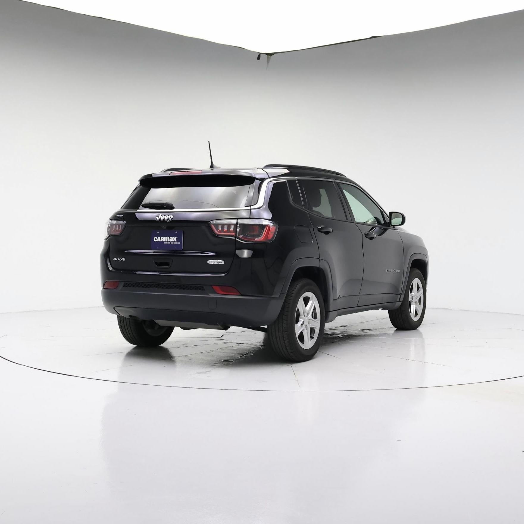 Thumbnail: 2023 Jeep Compass - 8