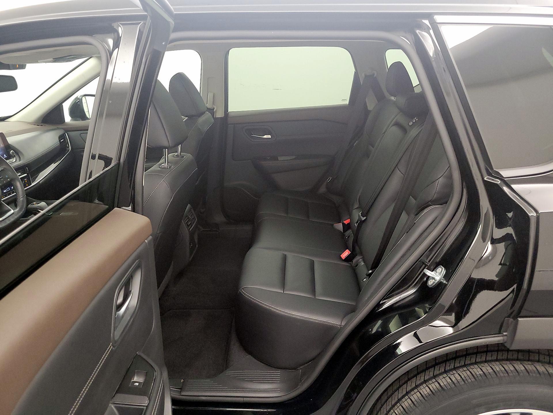 Thumbnail: 2023 Nissan Rogue - 20