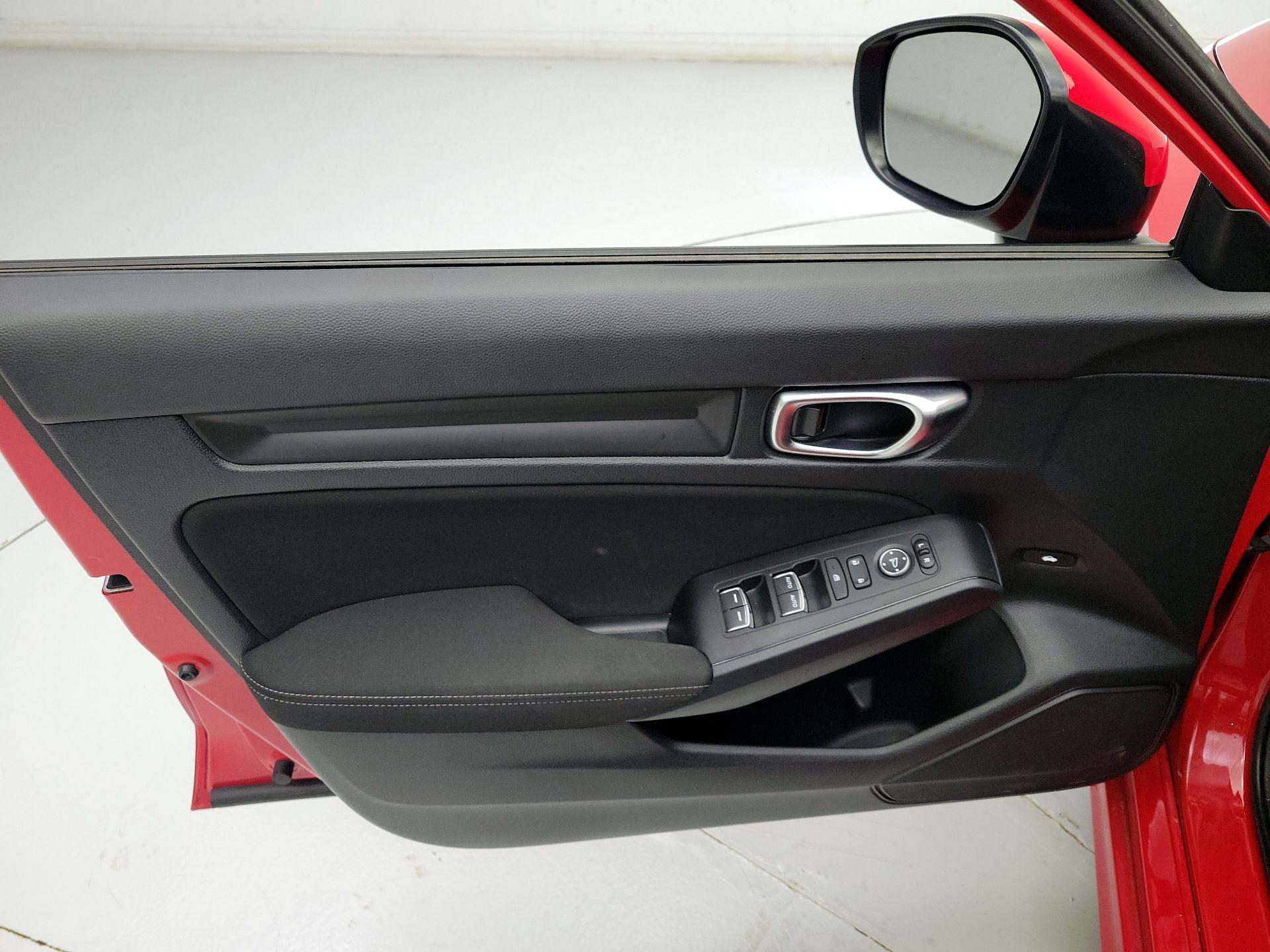 Thumbnail: 2023 Honda Civic - 12