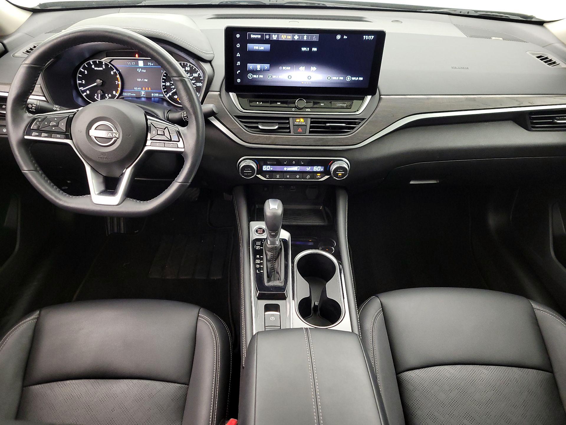 Thumbnail: 2023 Nissan Altima - 9