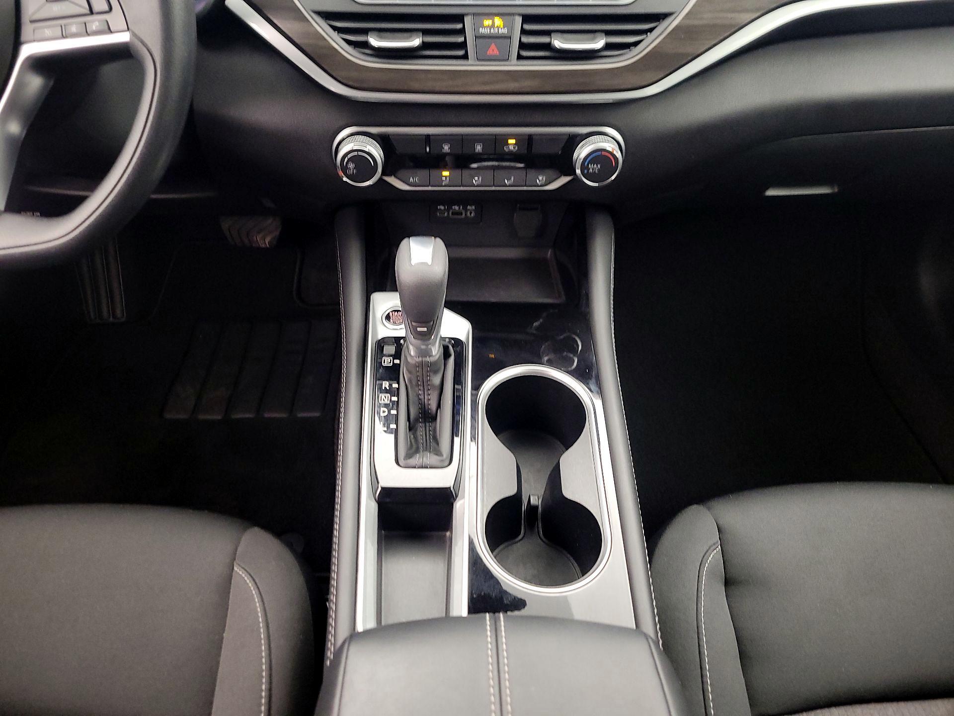 Thumbnail: 2023 Nissan Altima - 17