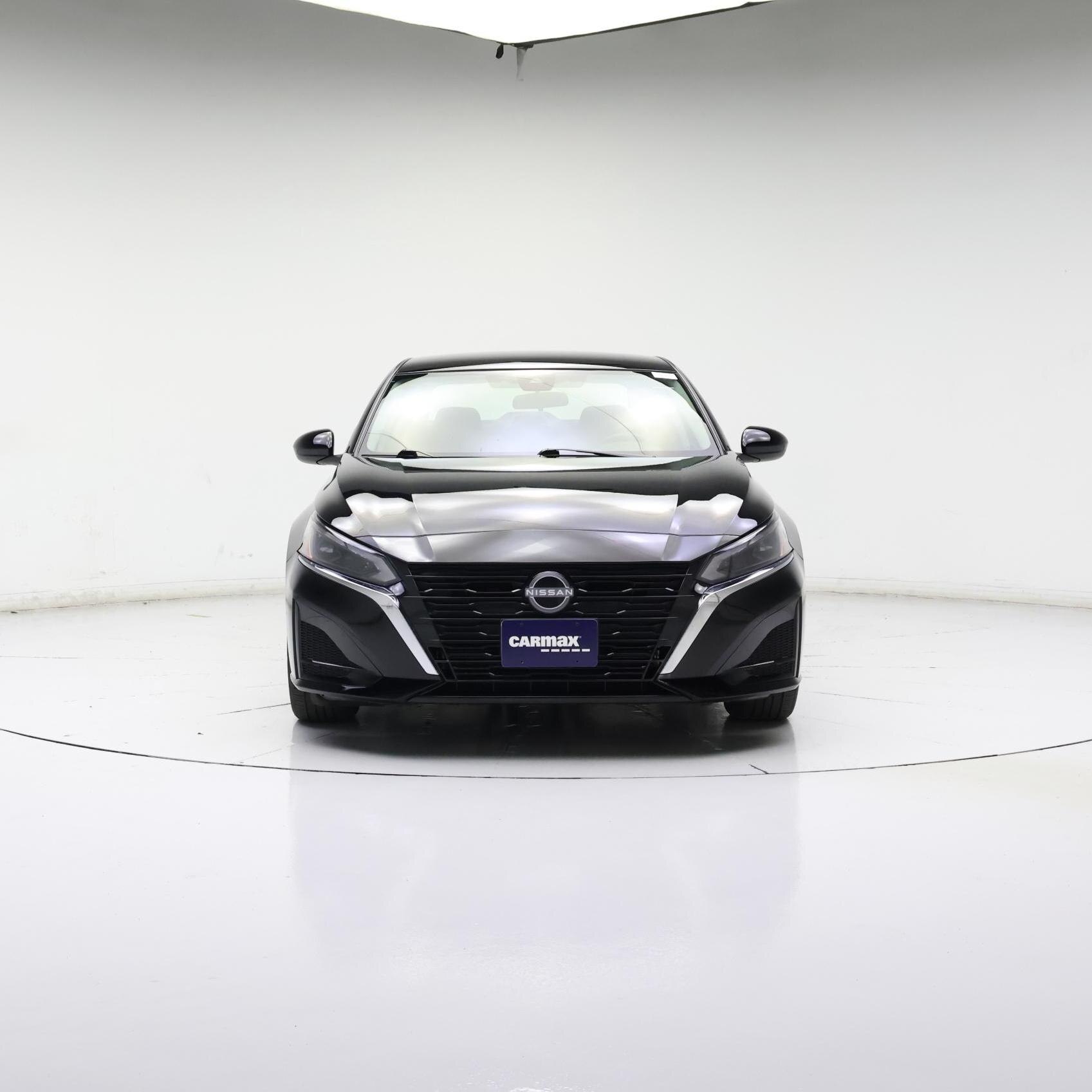 Thumbnail: 2023 Nissan Altima - 5