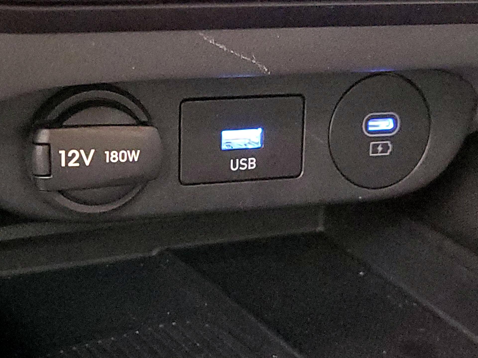 Thumbnail: 2025 Hyundai Elantra - 18