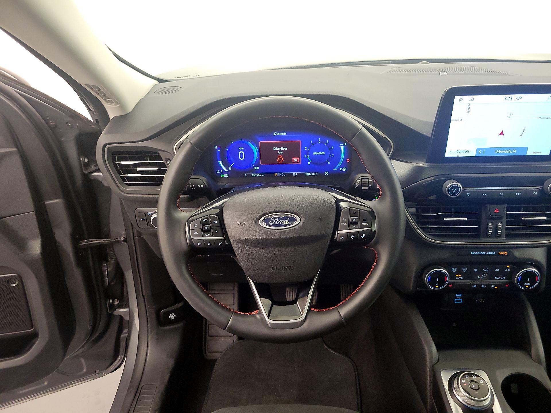 Thumbnail: 2022 Ford Escape - 10