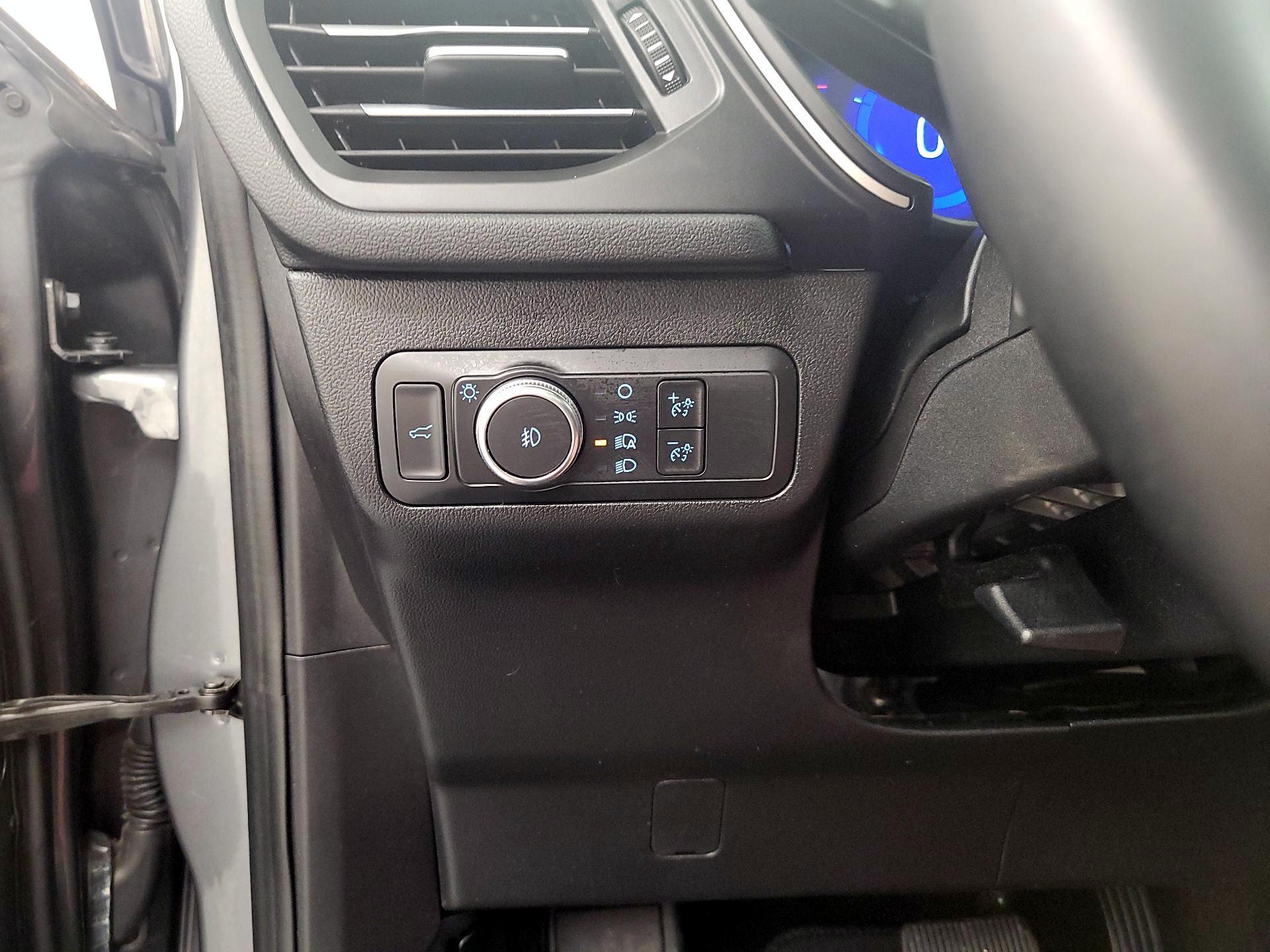 Thumbnail: 2022 Ford Escape - 13