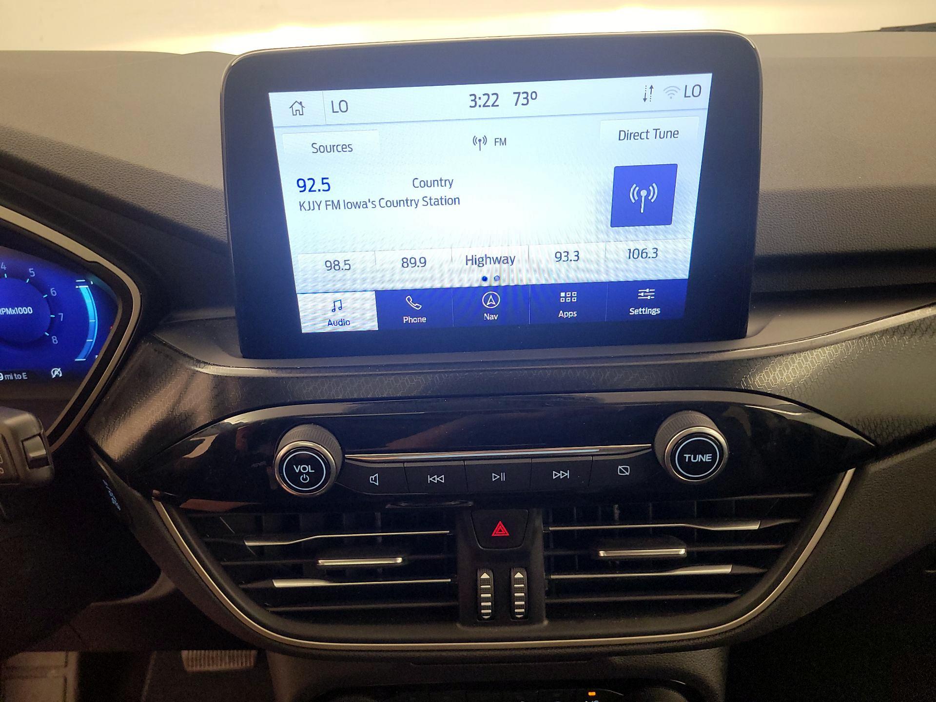 Thumbnail: 2022 Ford Escape - 16