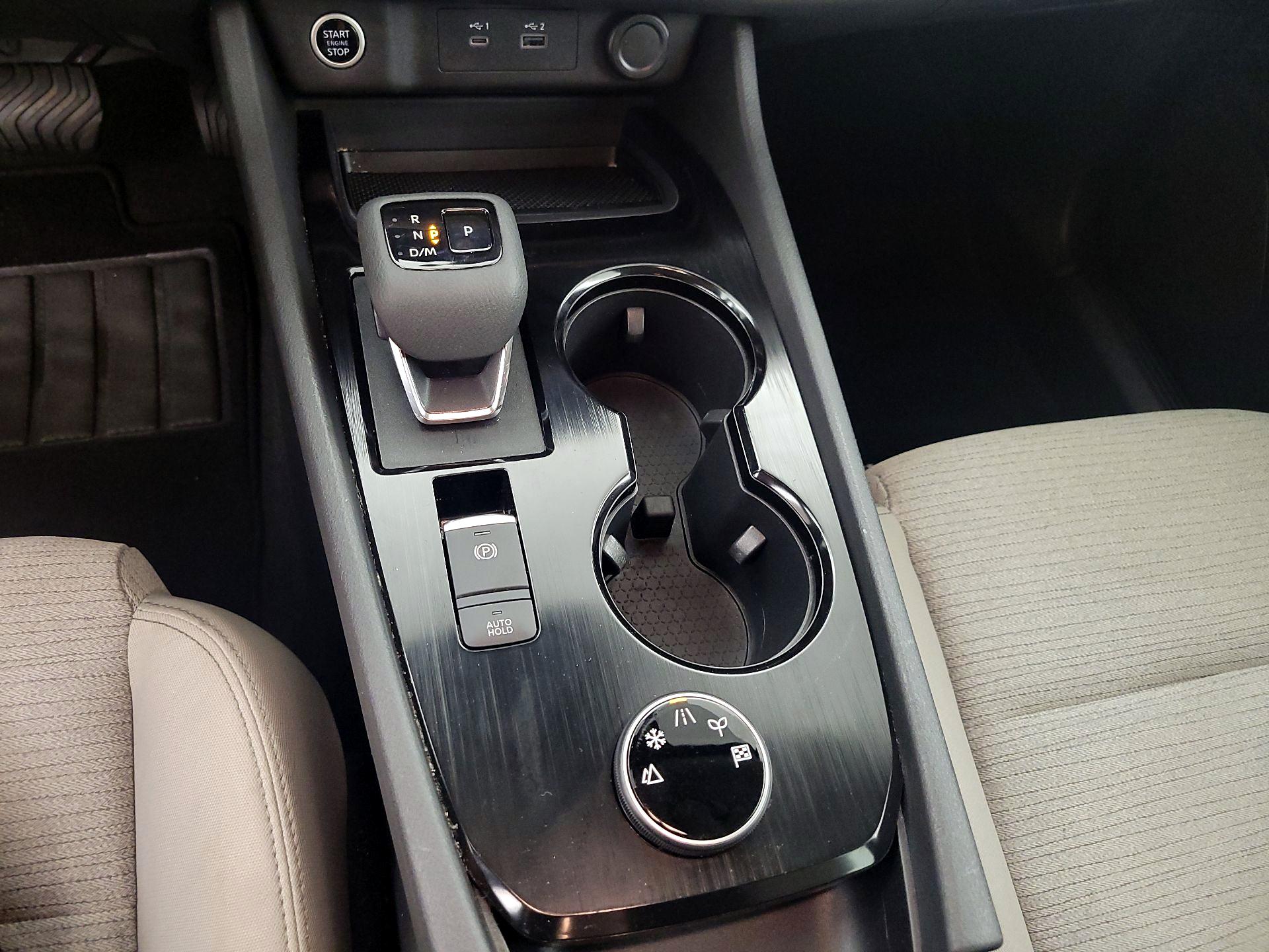 Thumbnail: 2022 Nissan Rogue - 17