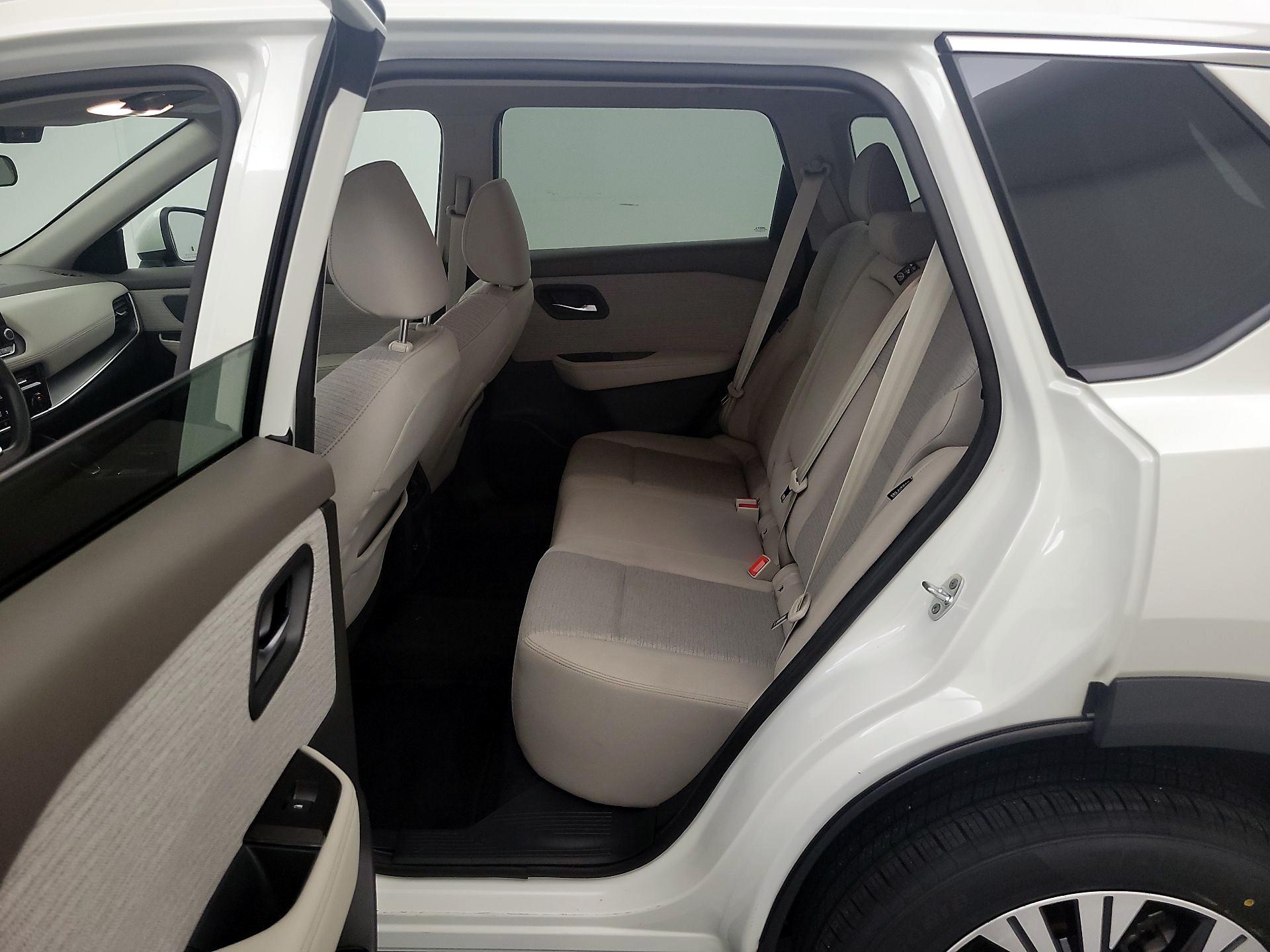 Thumbnail: 2022 Nissan Rogue - 19