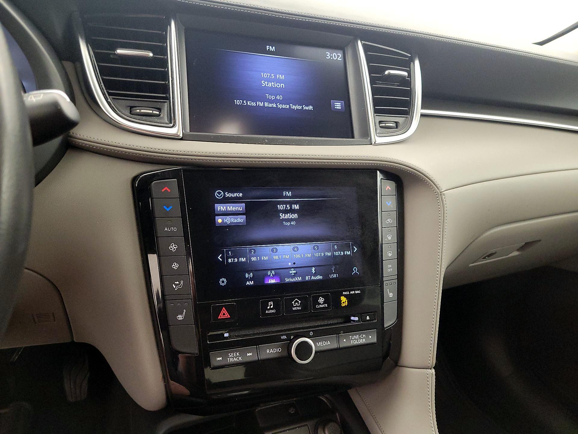 Thumbnail: 2023 INFINITI QX50 - 15