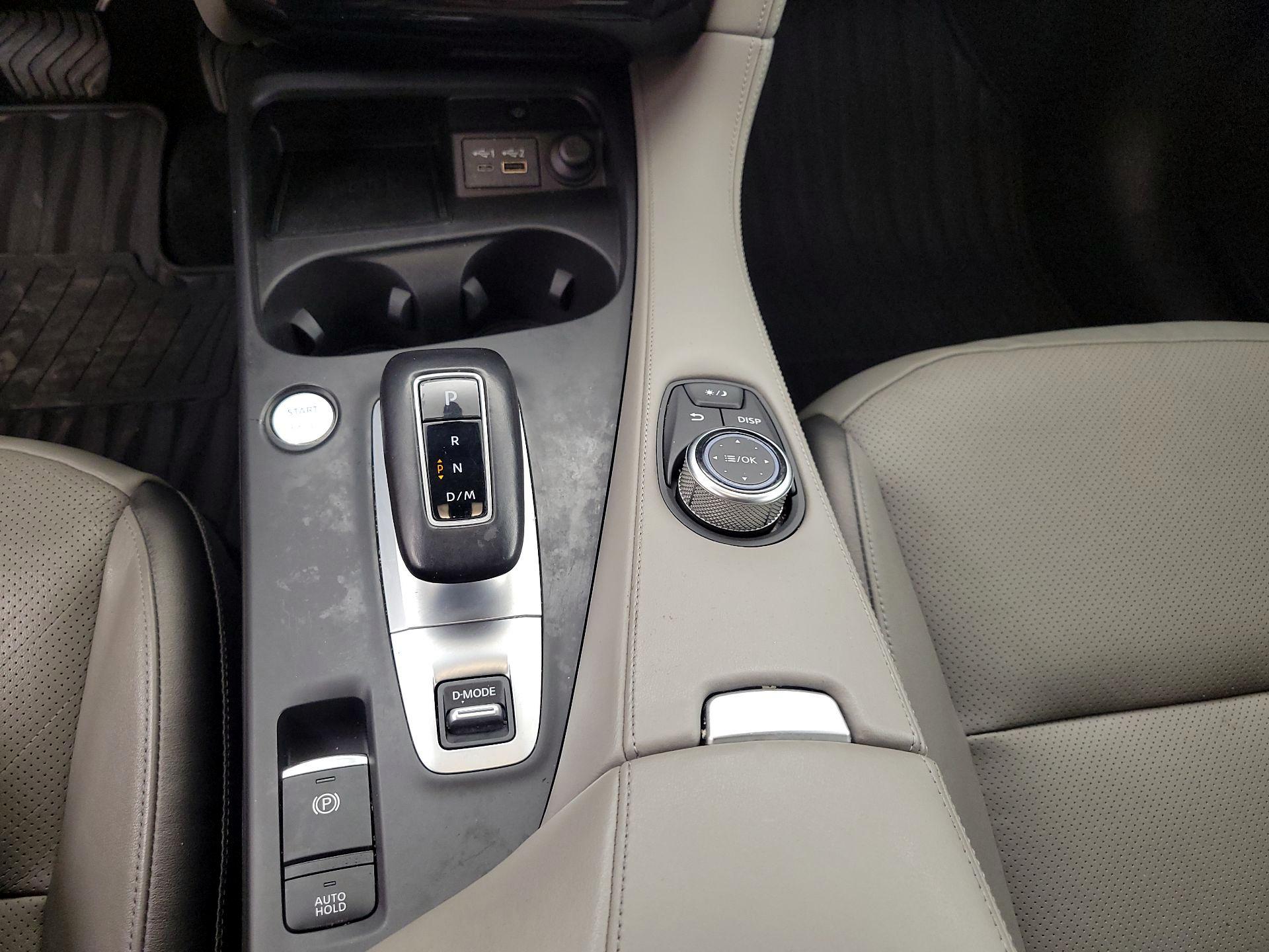 Thumbnail: 2023 INFINITI QX50 - 17