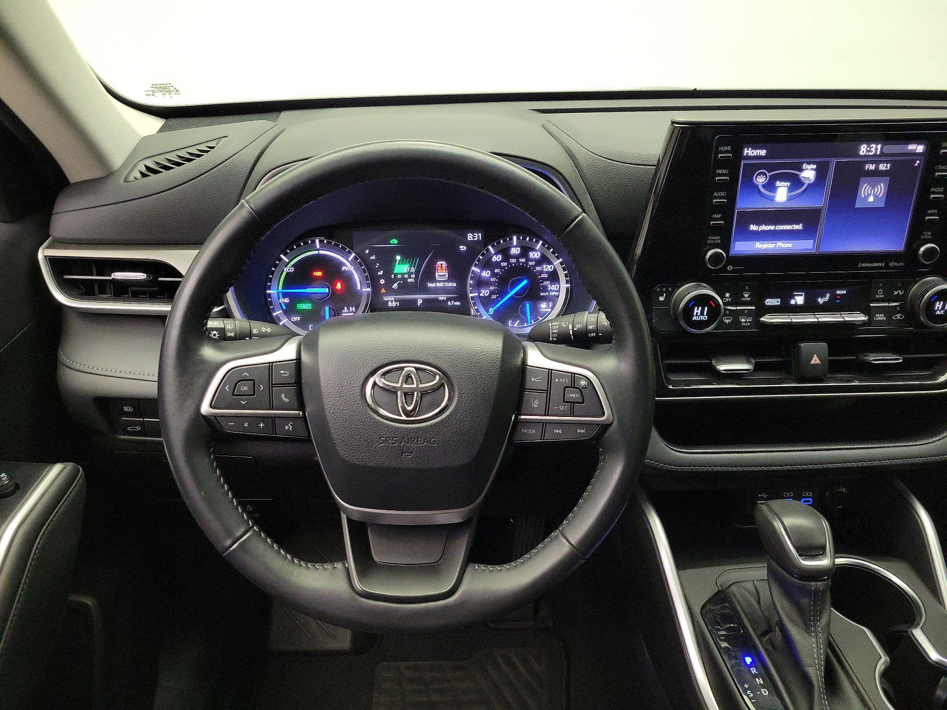 Thumbnail: 2022 Toyota Highlander - 10