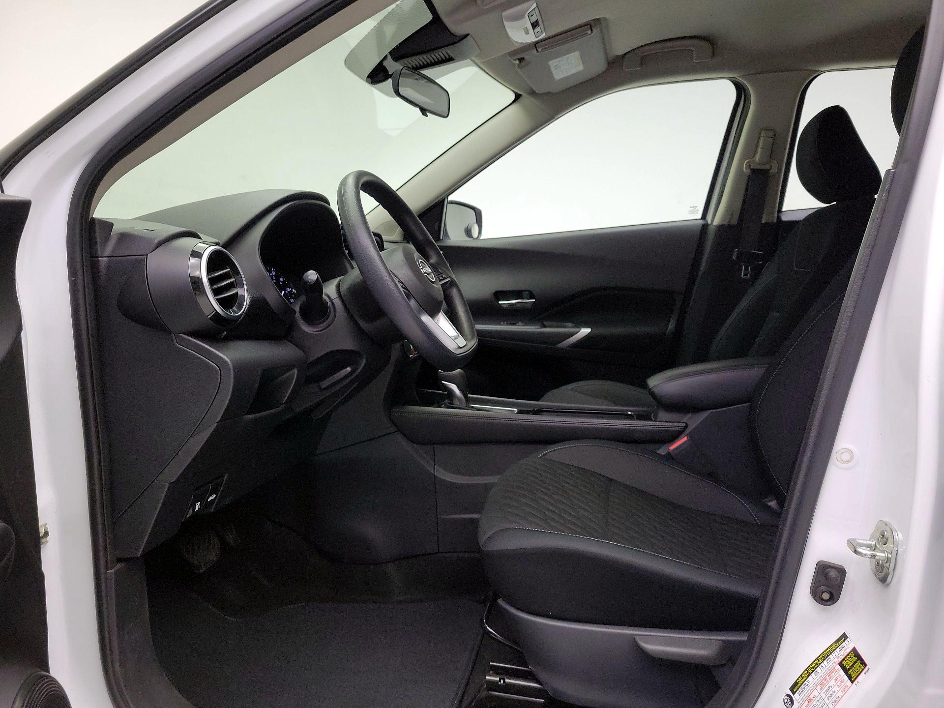 Thumbnail: 2023 Nissan Kicks - 11