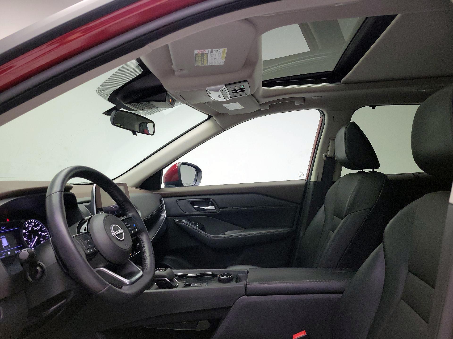 Thumbnail: 2023 Nissan Rogue - 19