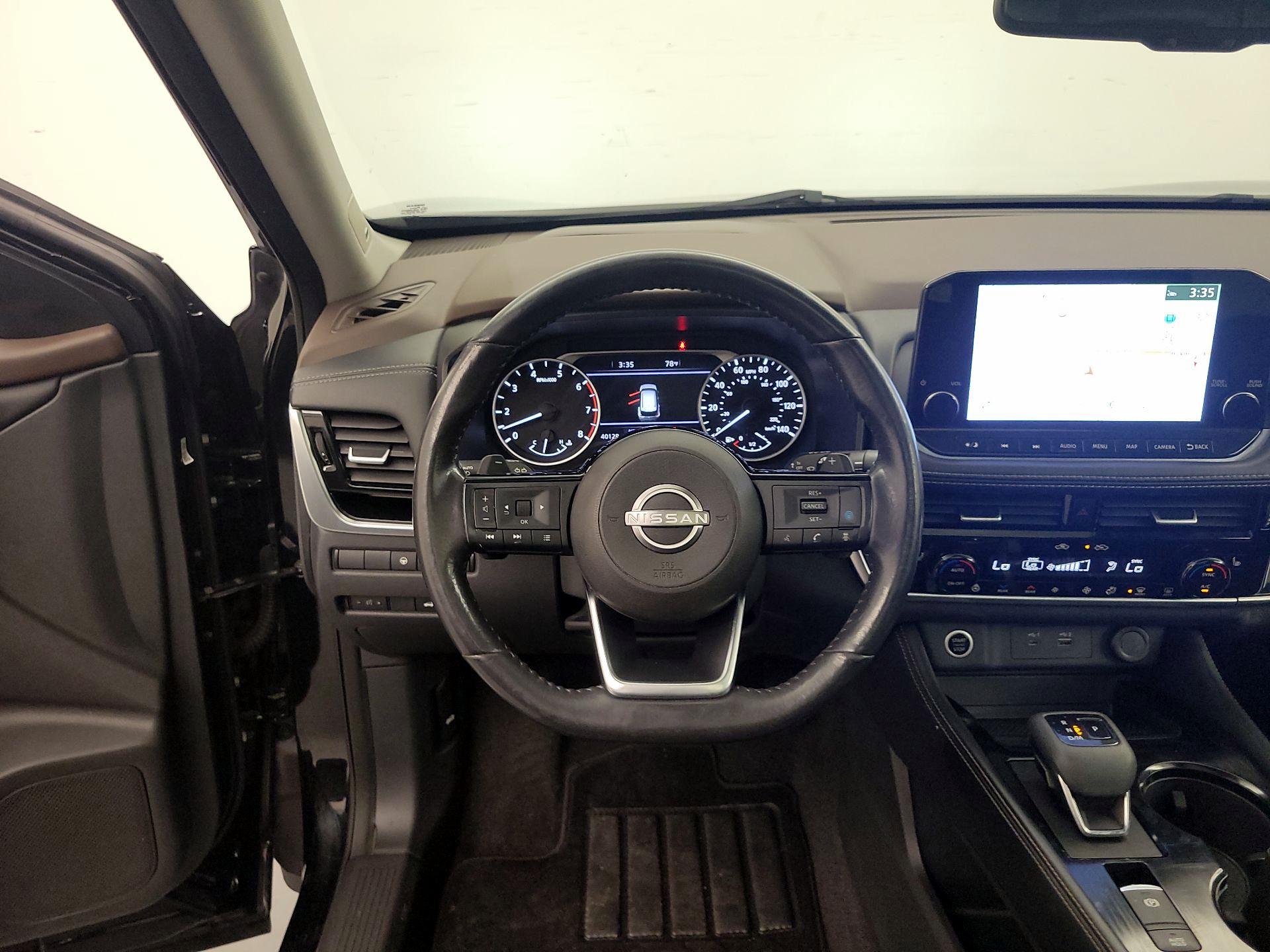 Thumbnail: 2023 Nissan Rogue - 10