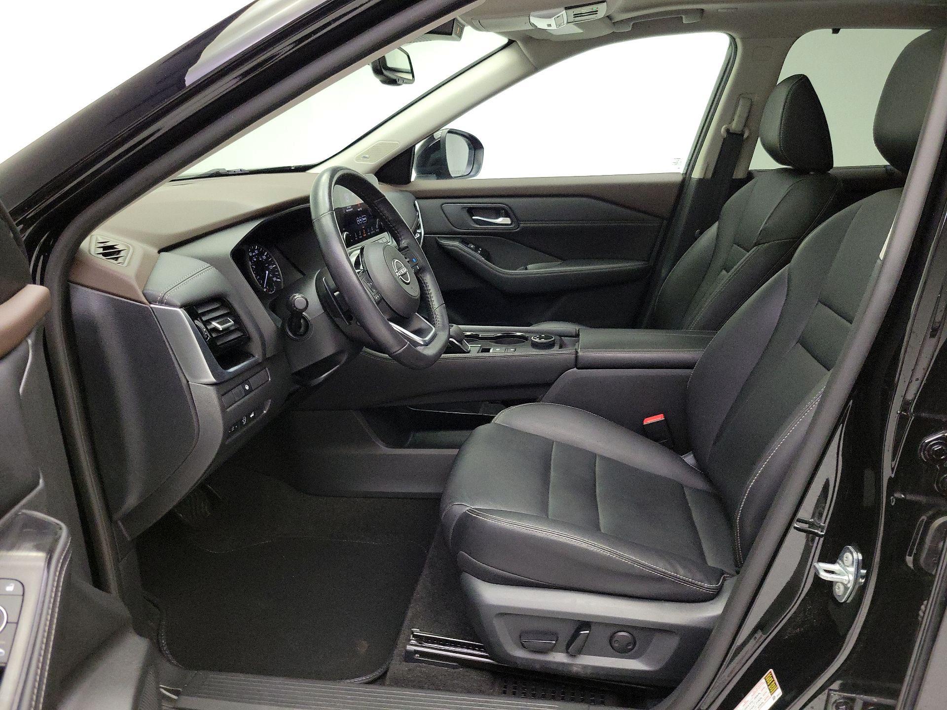 Thumbnail: 2023 Nissan Rogue - 11