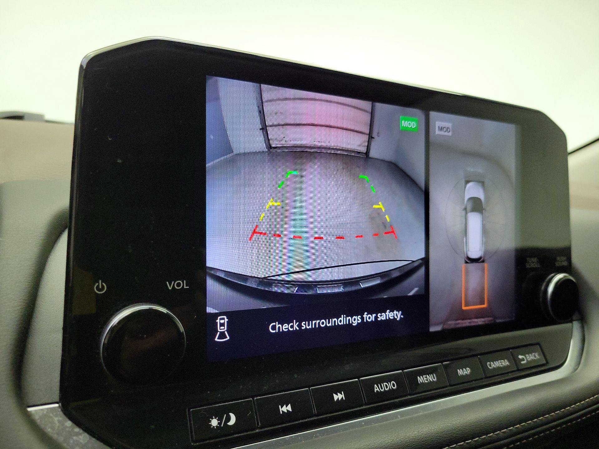 Thumbnail: 2023 Nissan Rogue - 15